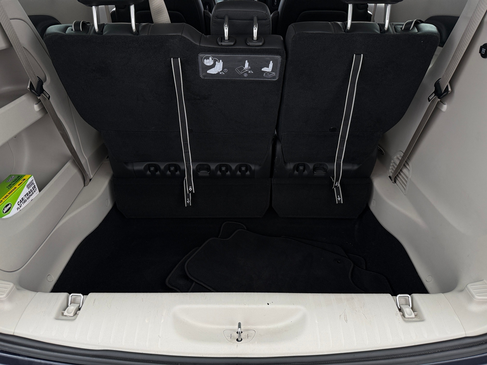 Thumbnail: 2020 Chrysler Pacifica - 6