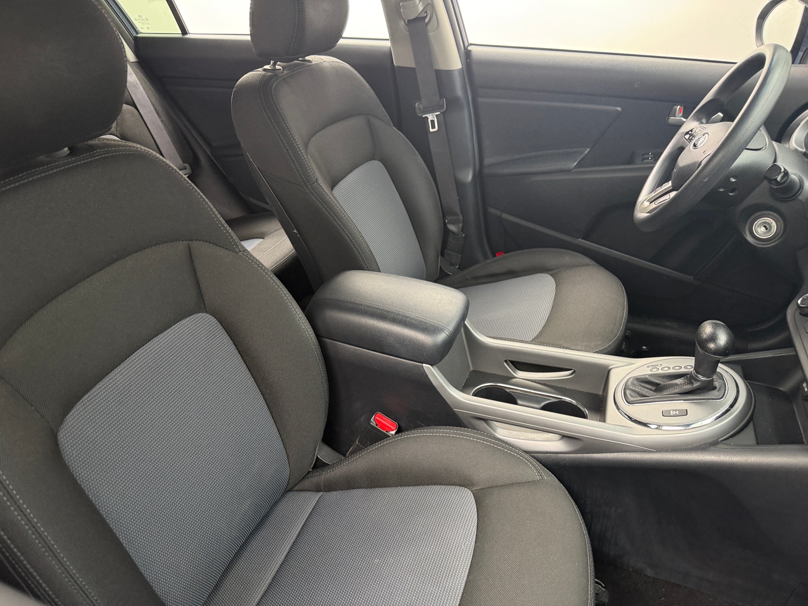 Thumbnail: 2015 Kia Sportage - 2