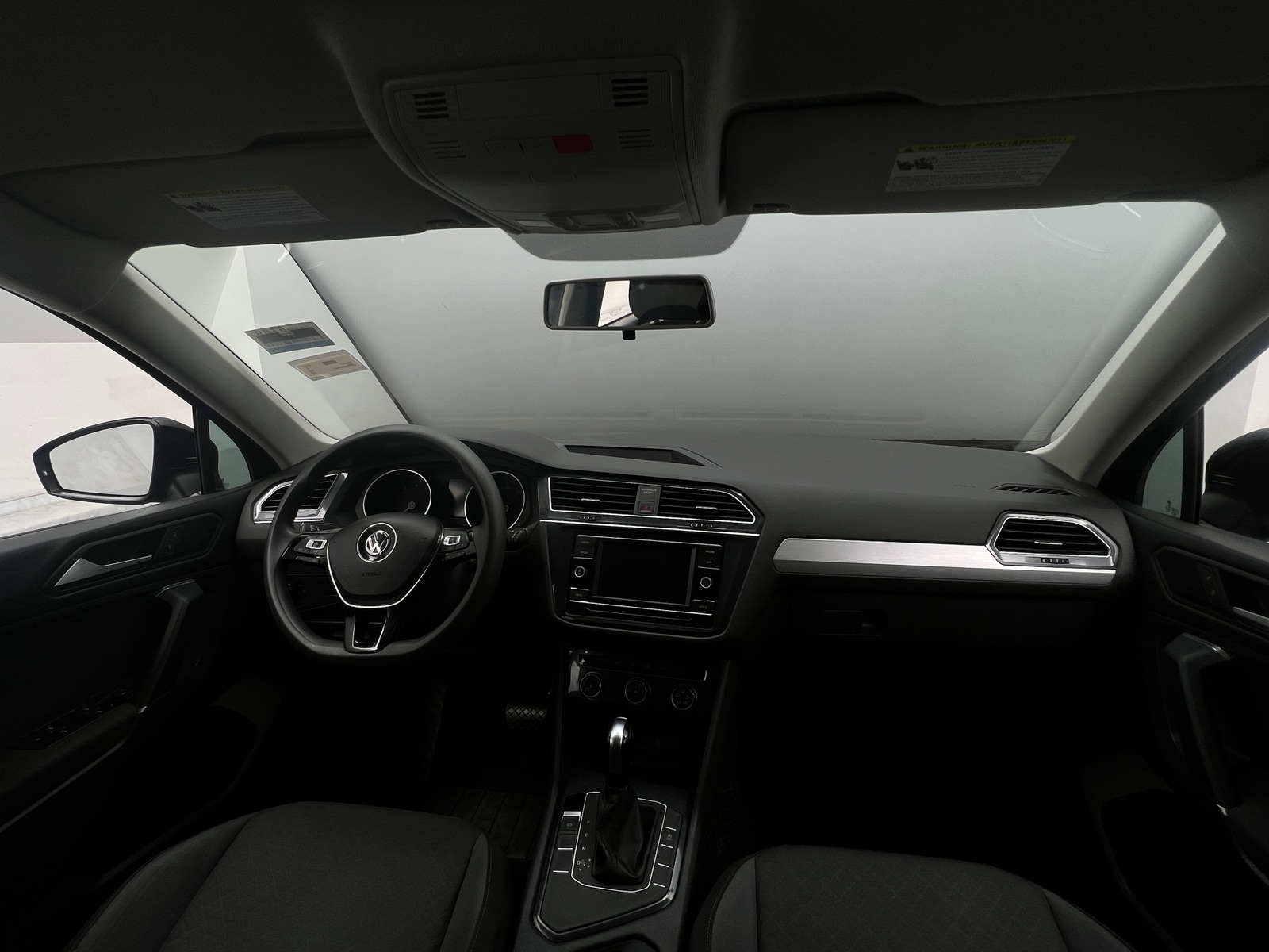 Thumbnail: 2020 Volkswagen Tiguan - 3