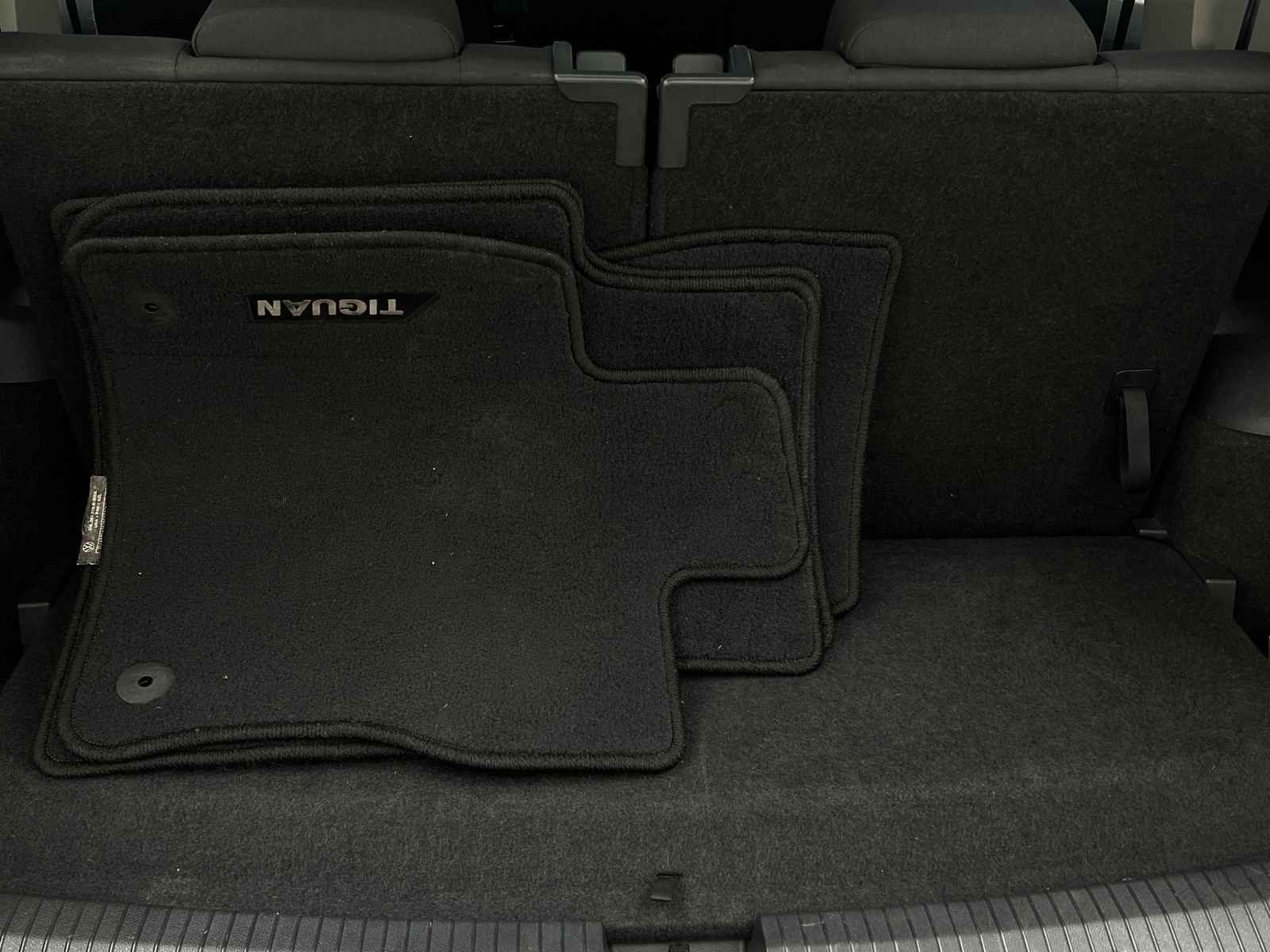 Thumbnail: 2020 Volkswagen Tiguan - 7