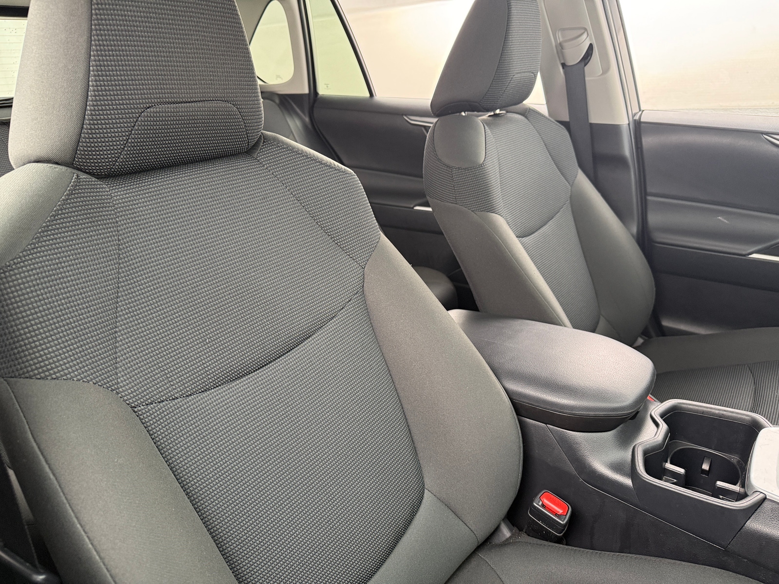 Thumbnail: 2025 Toyota RAV4 - 2