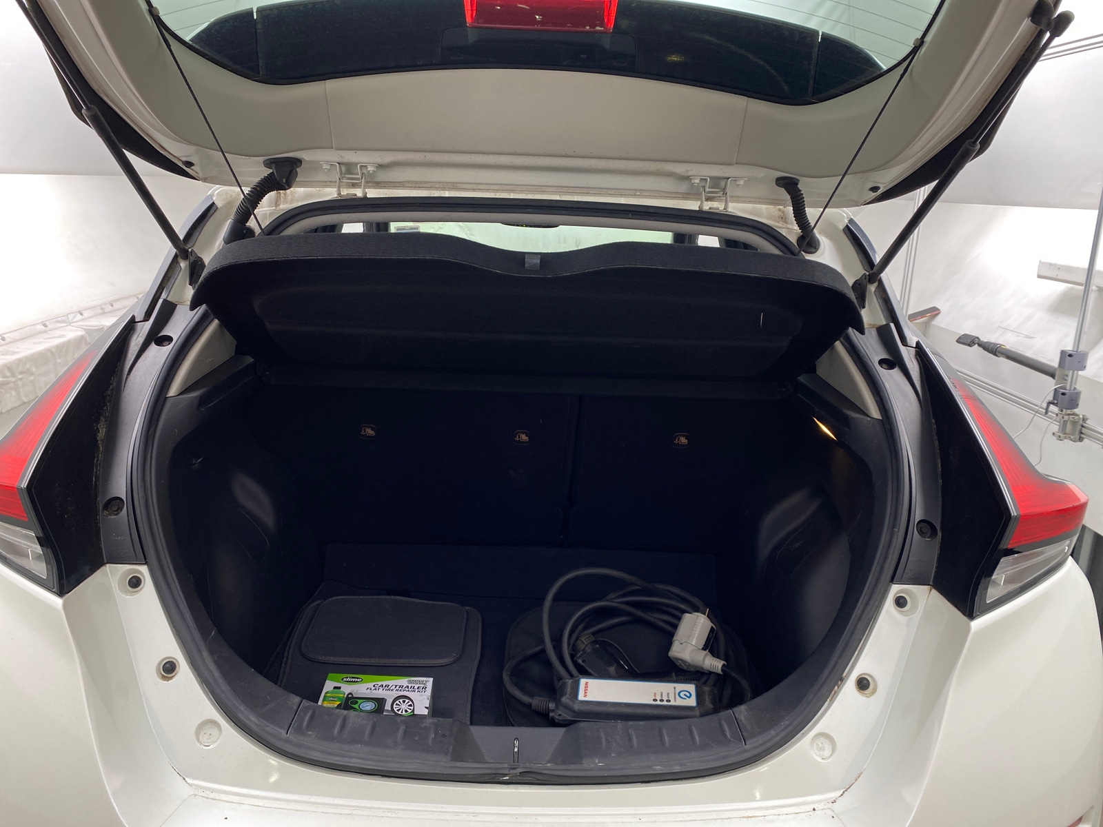 Thumbnail: 2018 Nissan Leaf - 7