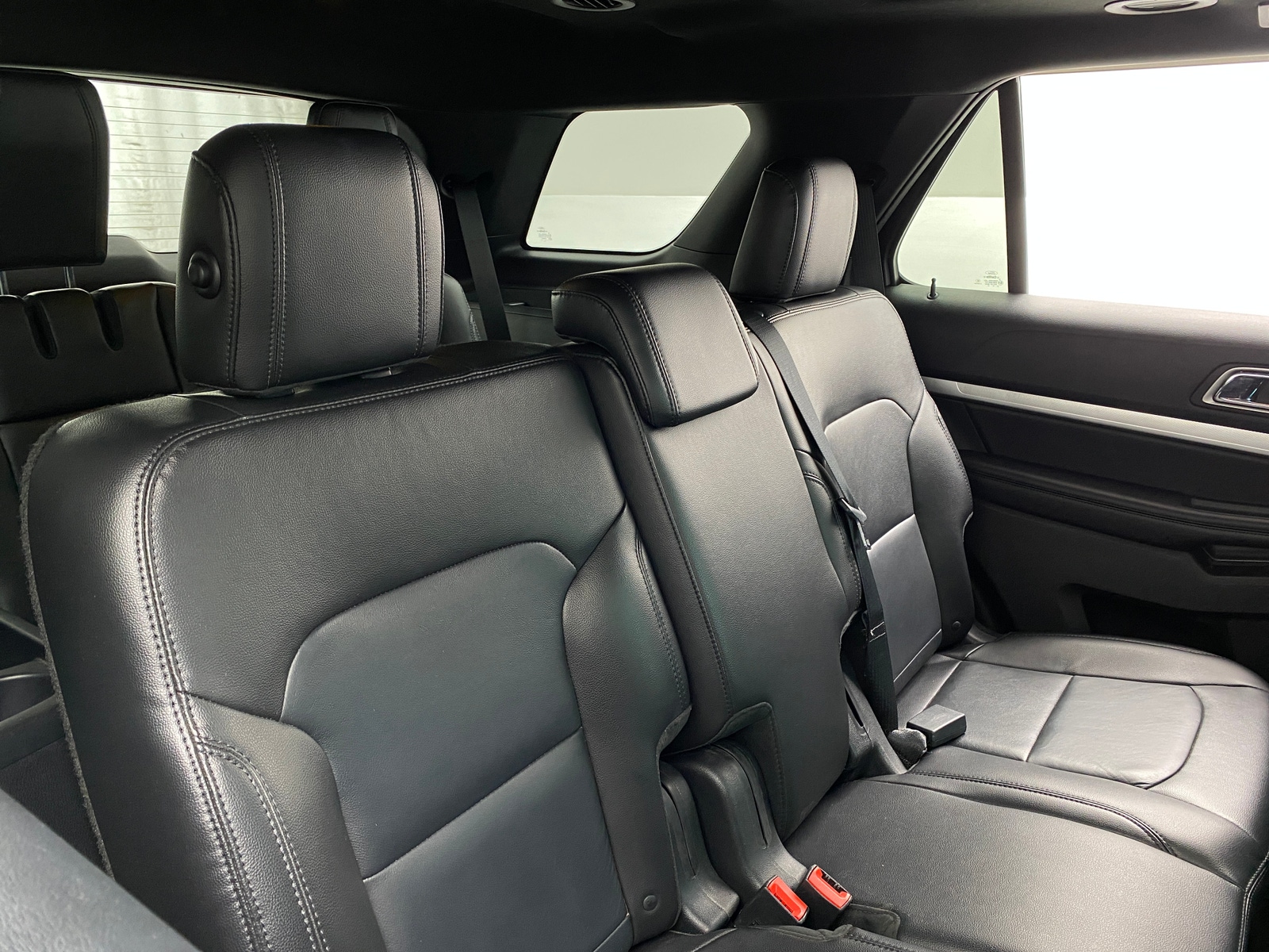 Thumbnail: 2017 Ford Explorer - 5