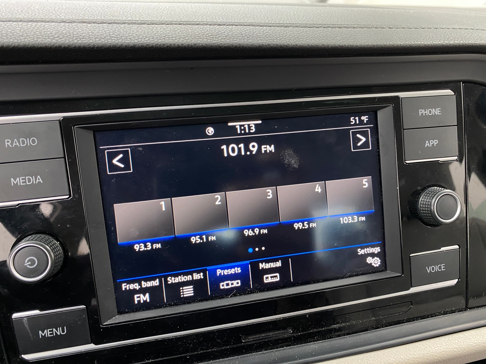 Thumbnail: 2020 Volkswagen Jetta - 3