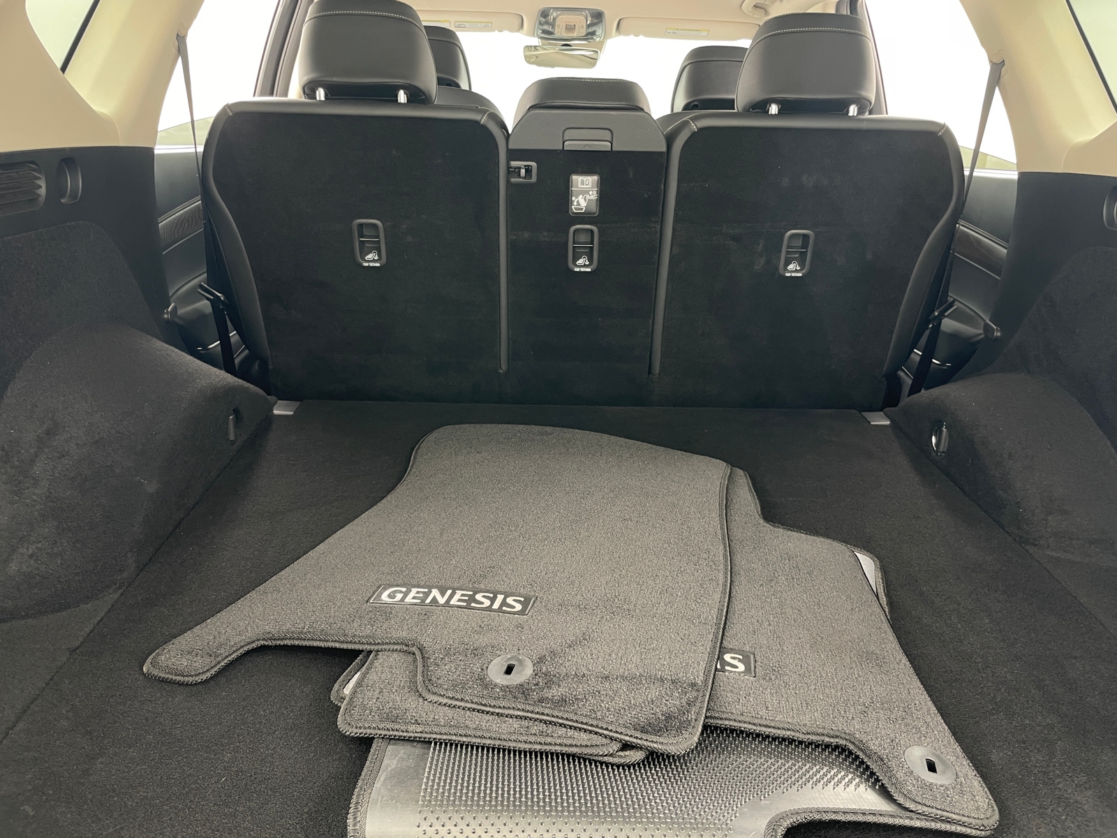 Thumbnail: 2021 Genesis GV80 - 6