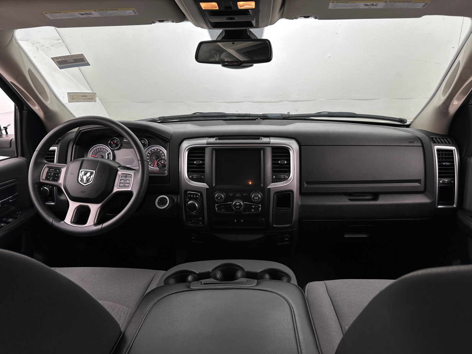 Thumbnail: 2023 RAM 1500 Classic - 3