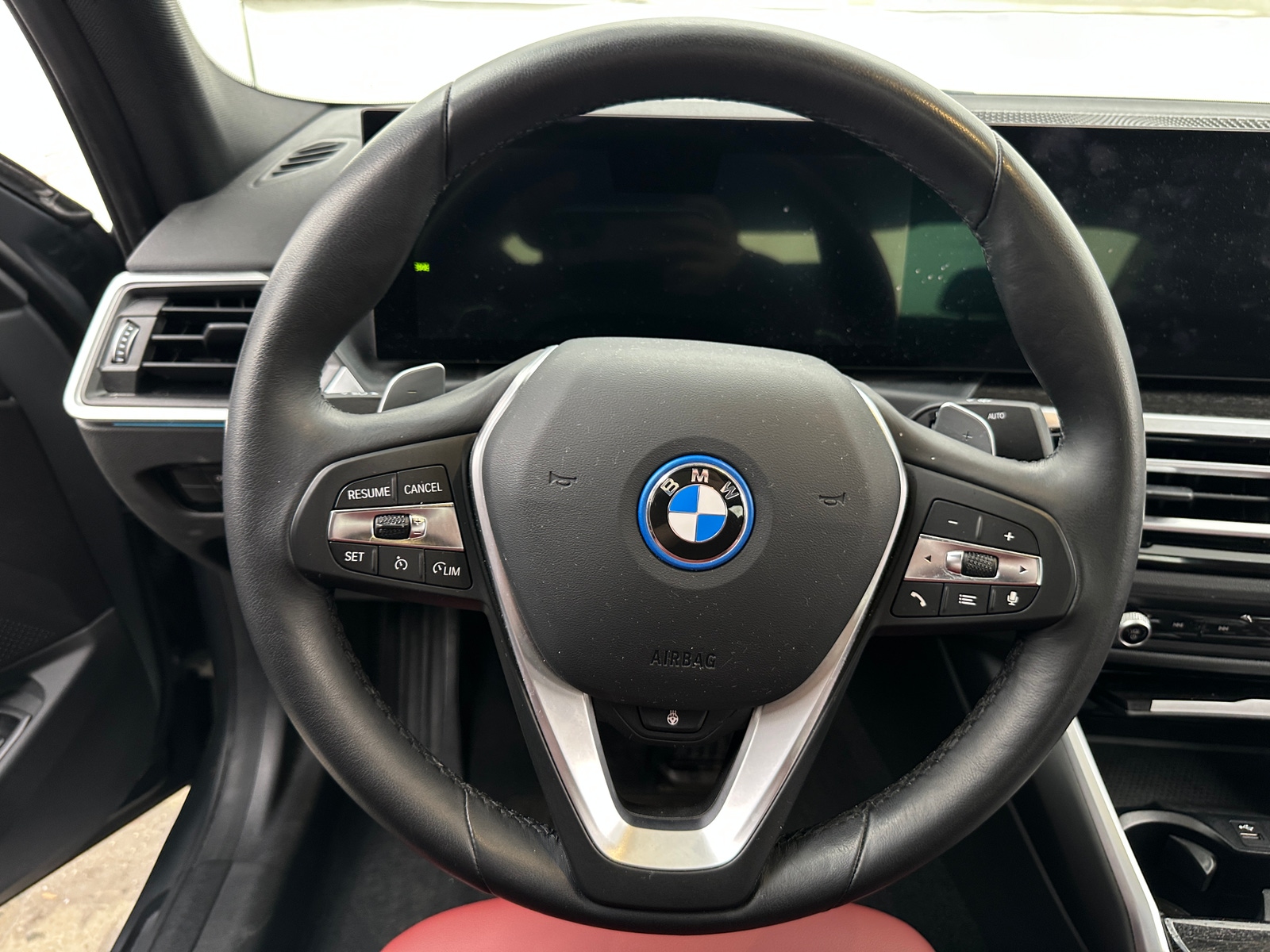 Thumbnail: 2023 BMW 3 Series - 4