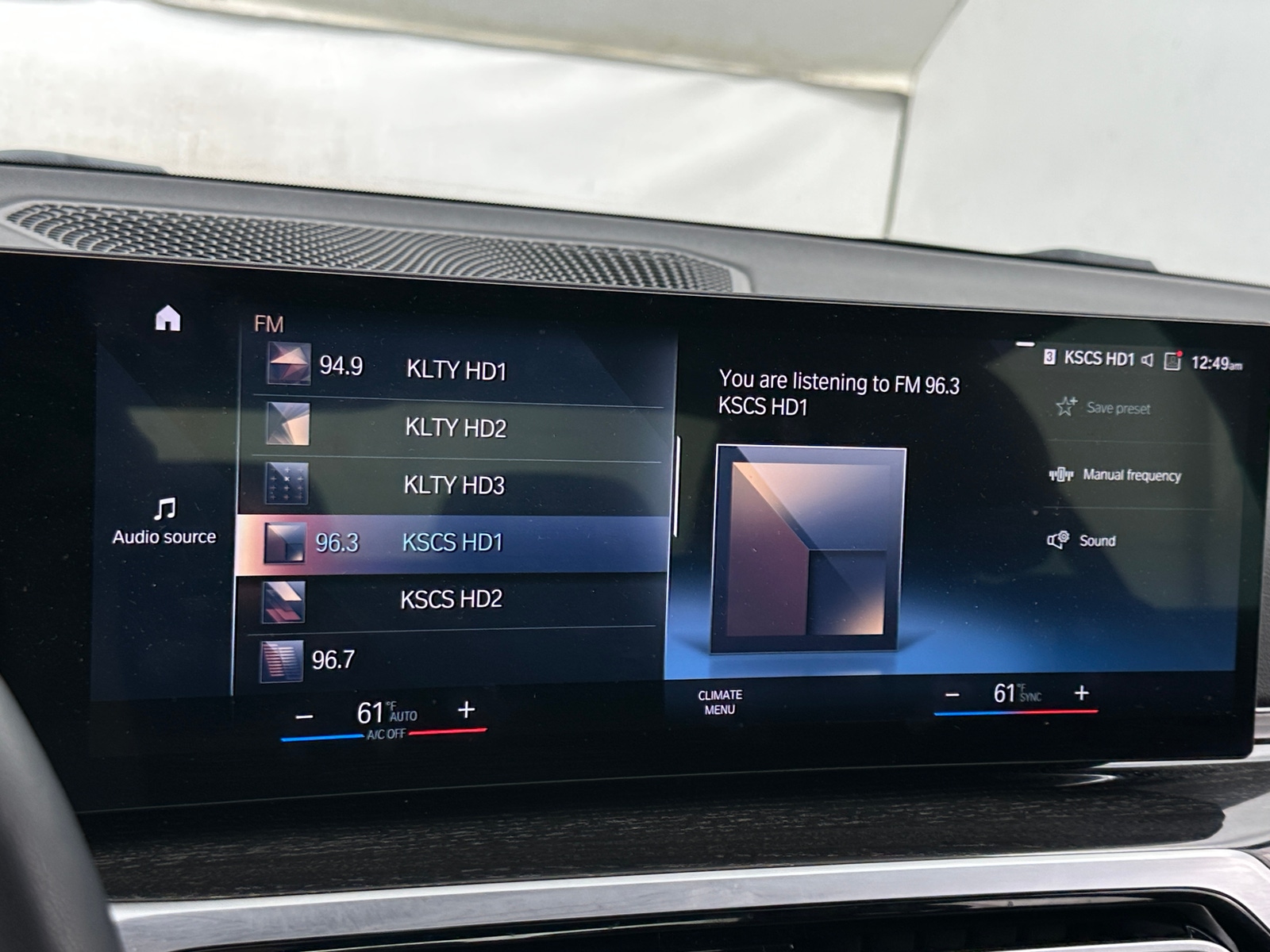 Thumbnail: 2023 BMW 3 Series - 3