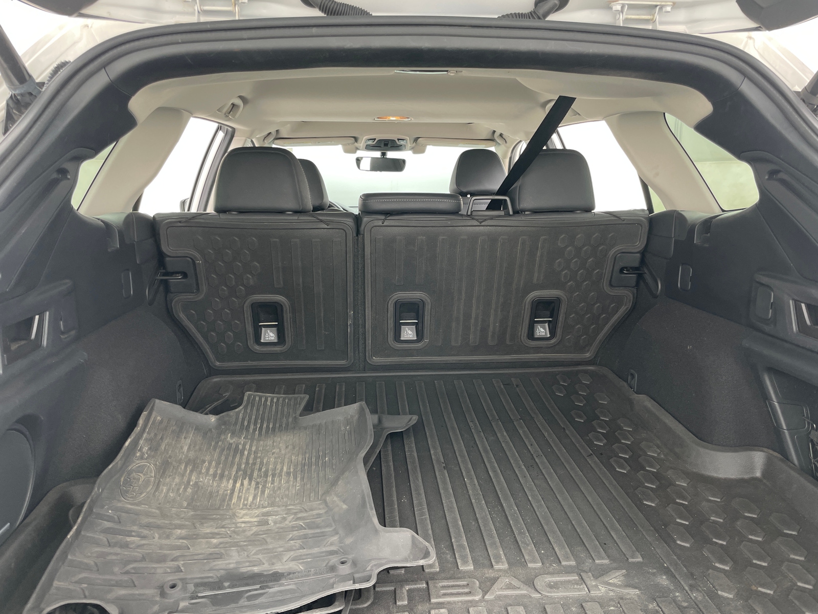 Thumbnail: 2020 Subaru Outback - 6