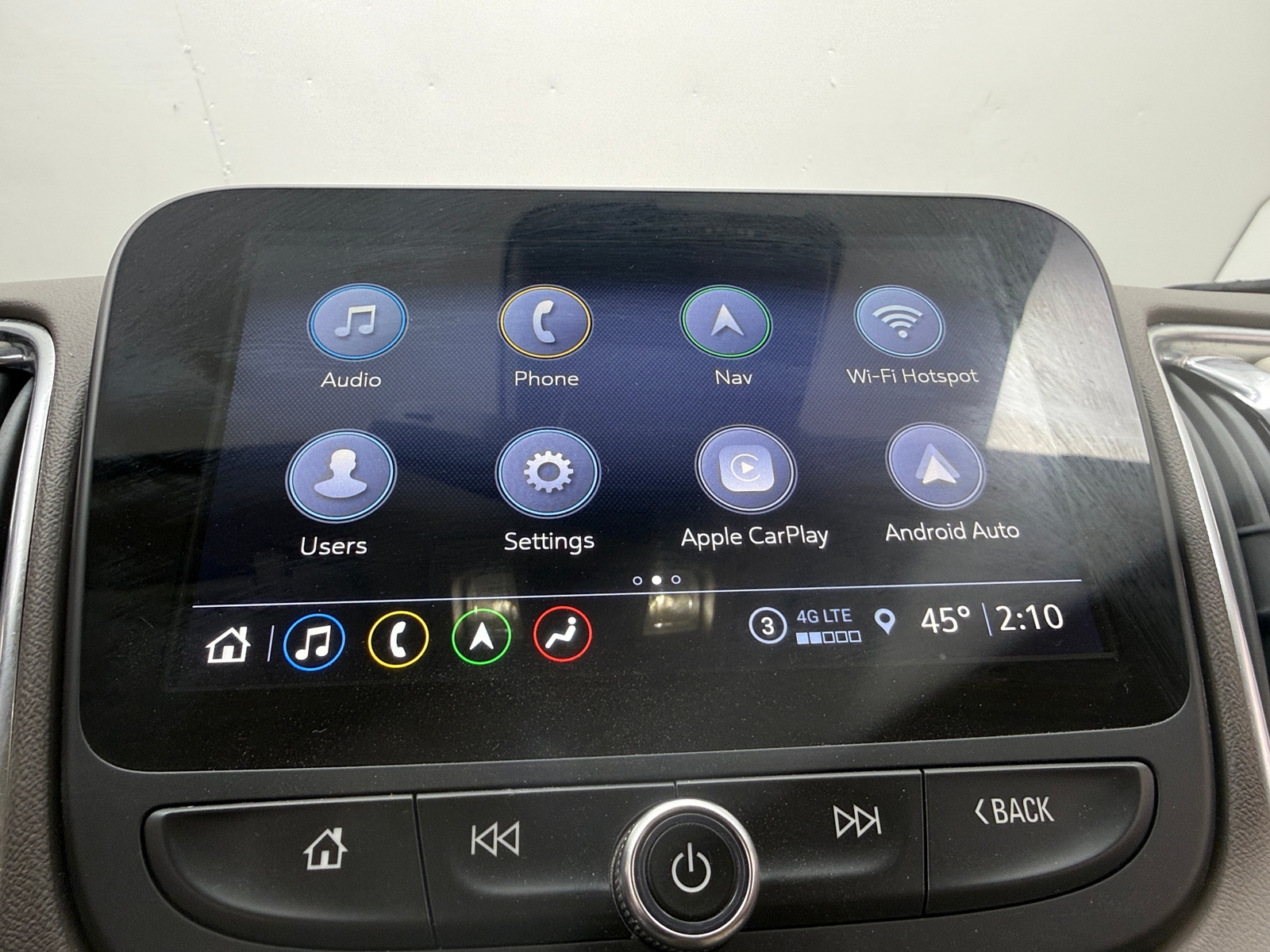 Thumbnail: 2024 Chevrolet Malibu - 3