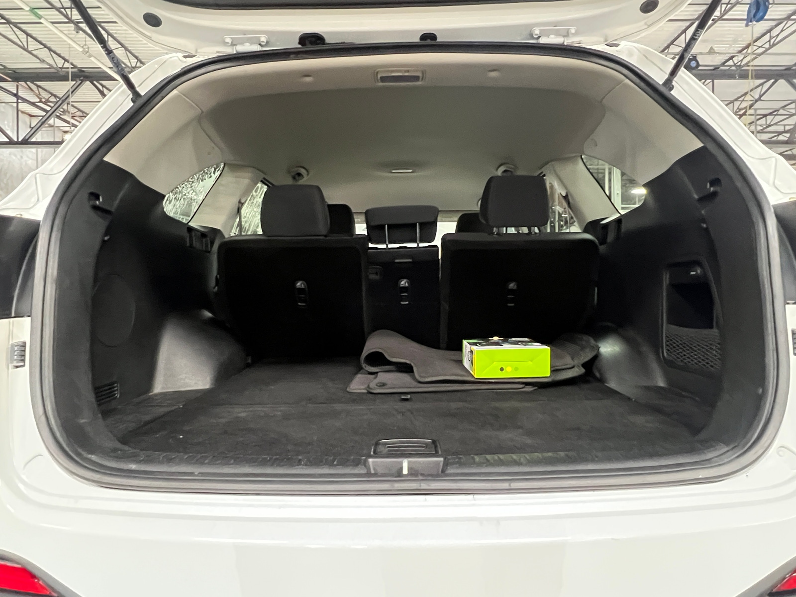 Thumbnail: 2017 Kia Sorento - 7