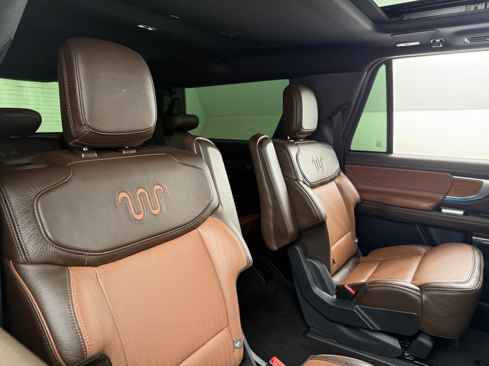 Thumbnail: 2025 Ford Expedition MAX - 5