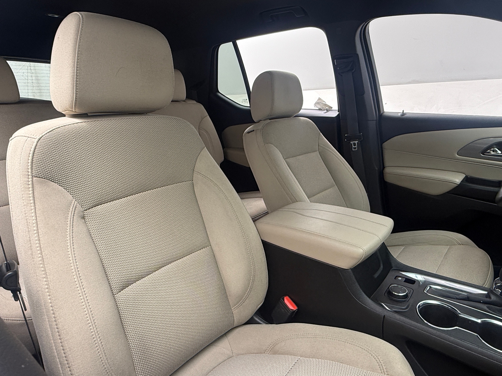 Thumbnail: 2023 Chevrolet Traverse - 2