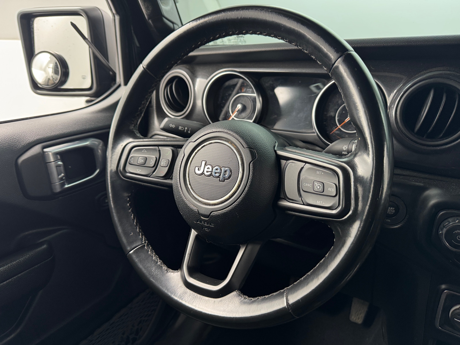 Thumbnail: 2022 Jeep Gladiator - 5