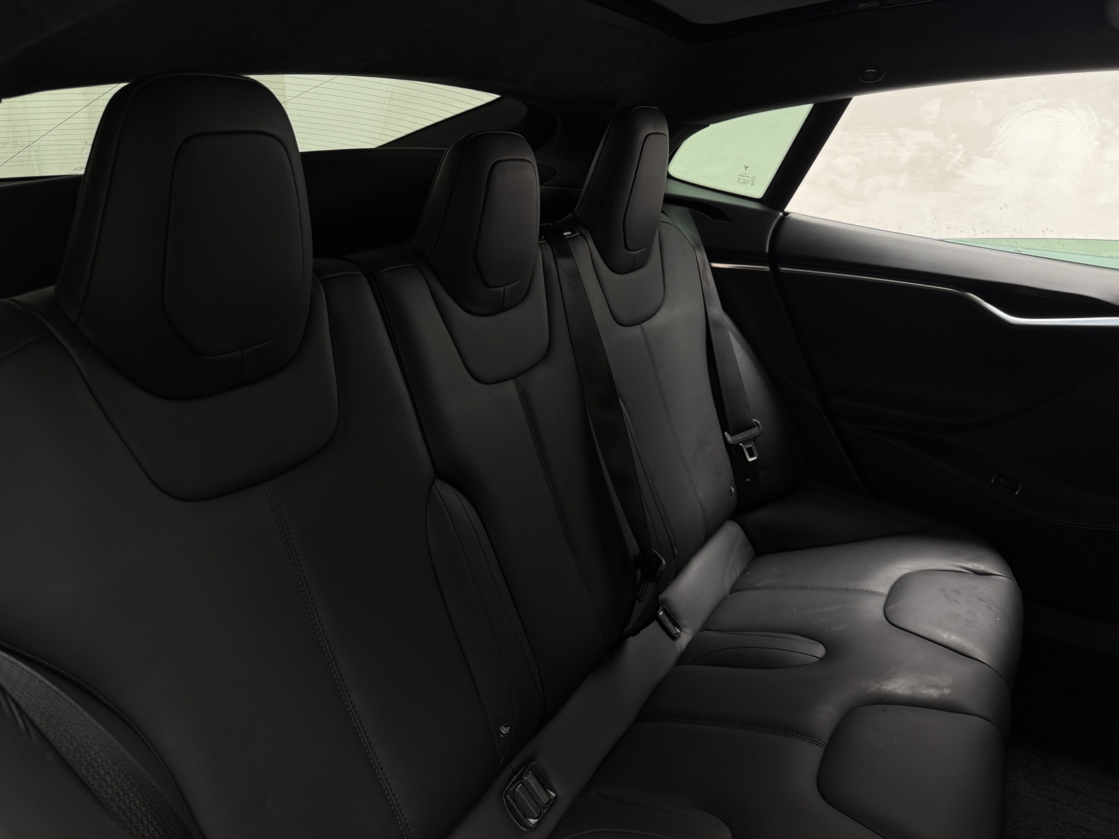 Thumbnail: 2016 Tesla Model S - 5