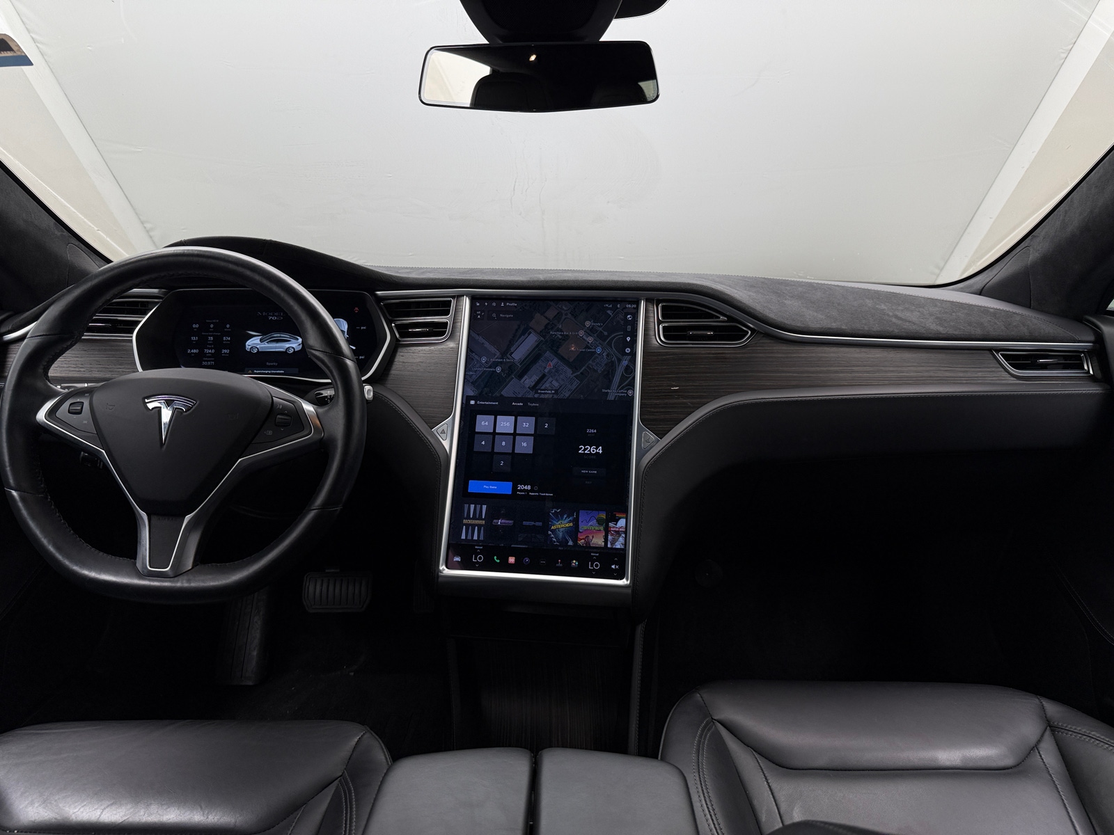 Thumbnail: 2016 Tesla Model S - 2