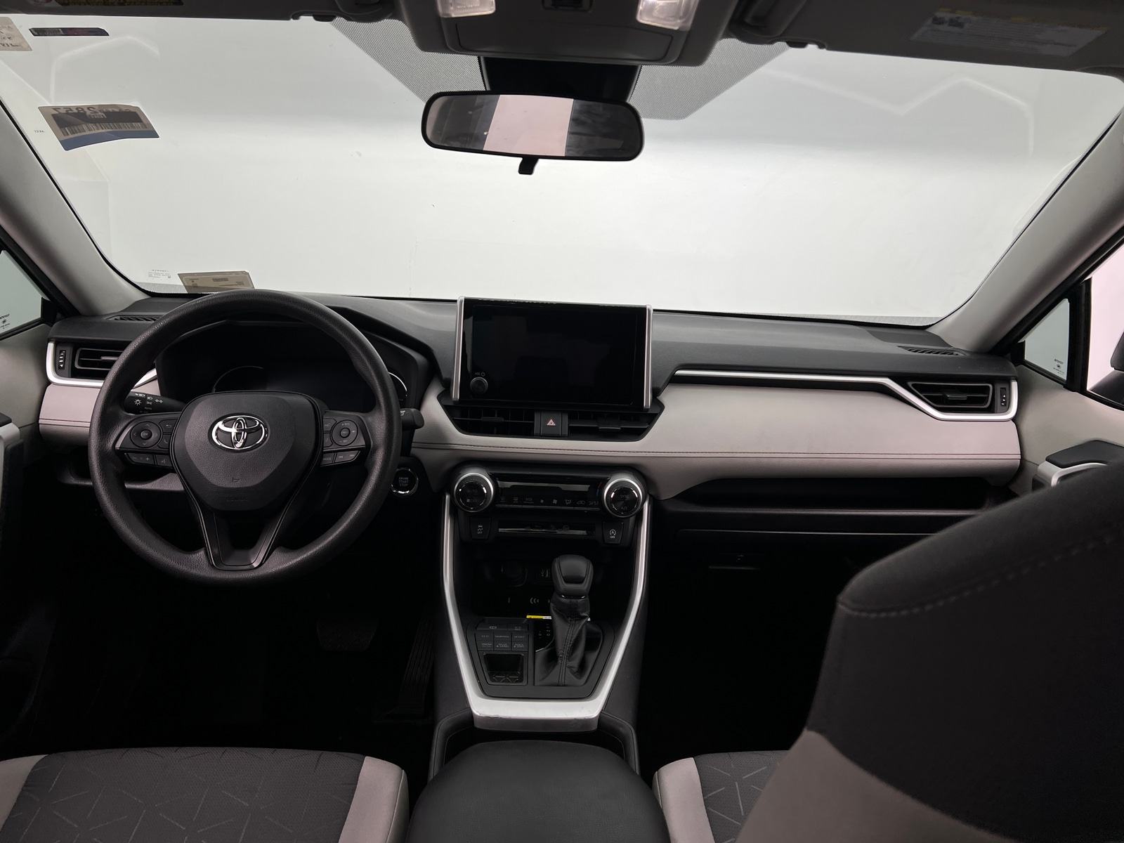 Thumbnail: 2024 Toyota RAV4 - 3