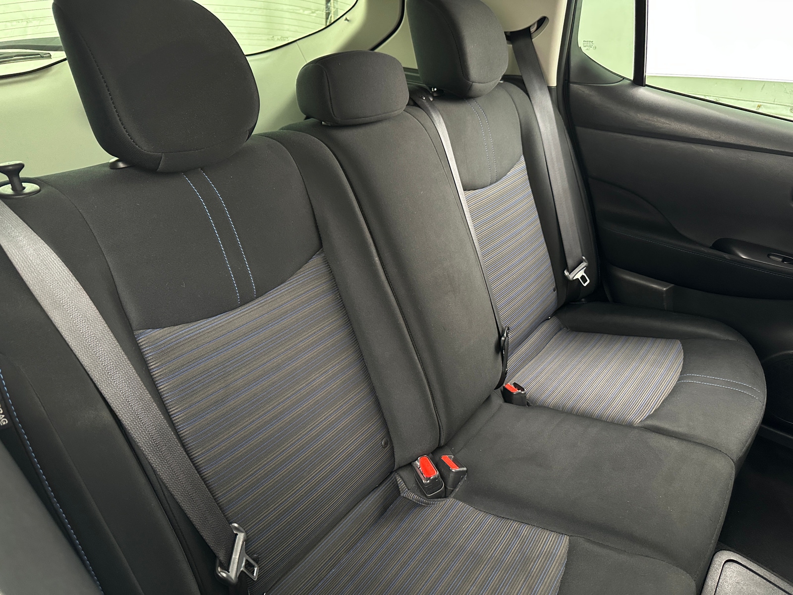 Thumbnail: 2020 Nissan Leaf - 6