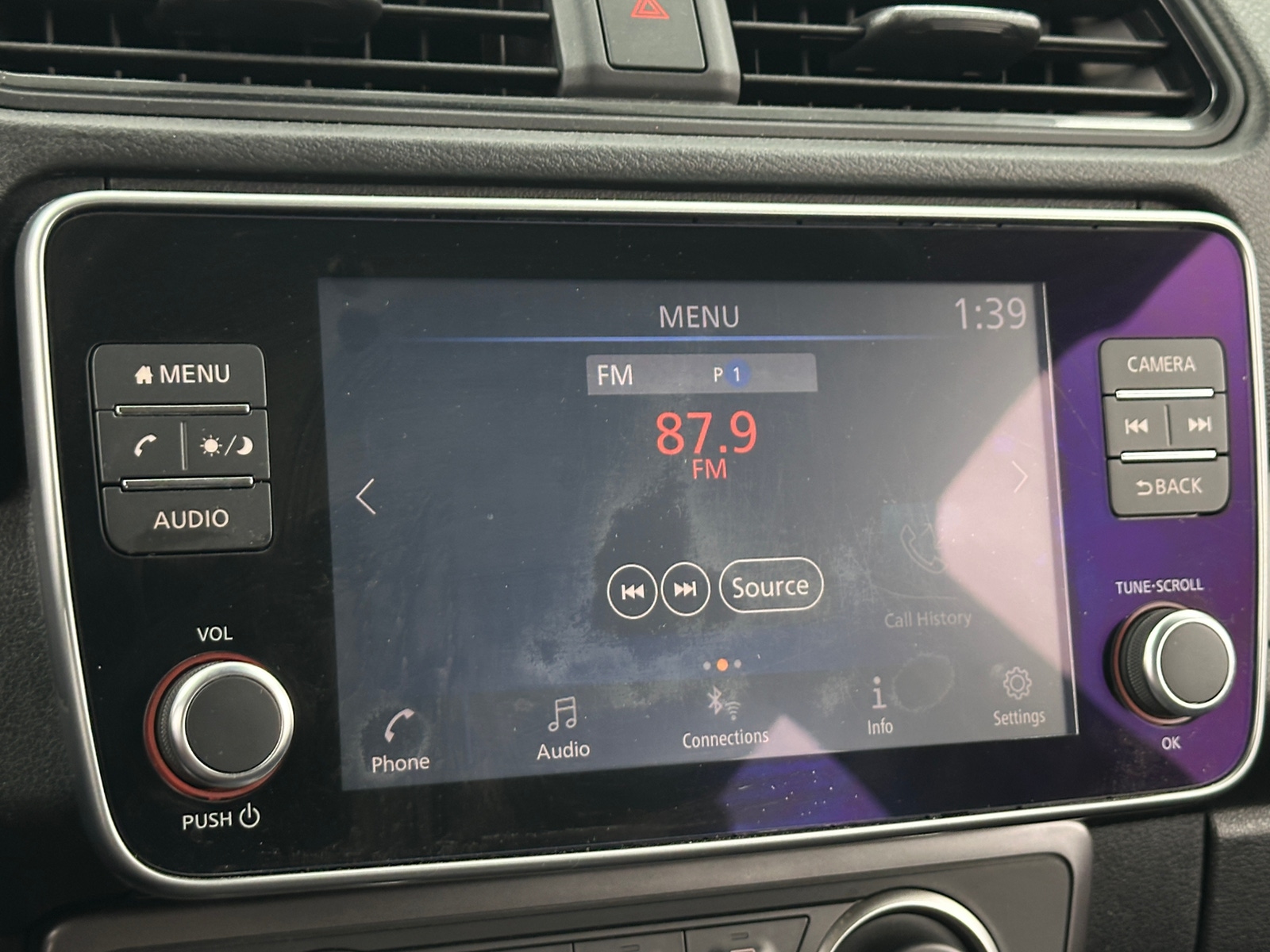 Thumbnail: 2020 Nissan Leaf - 4