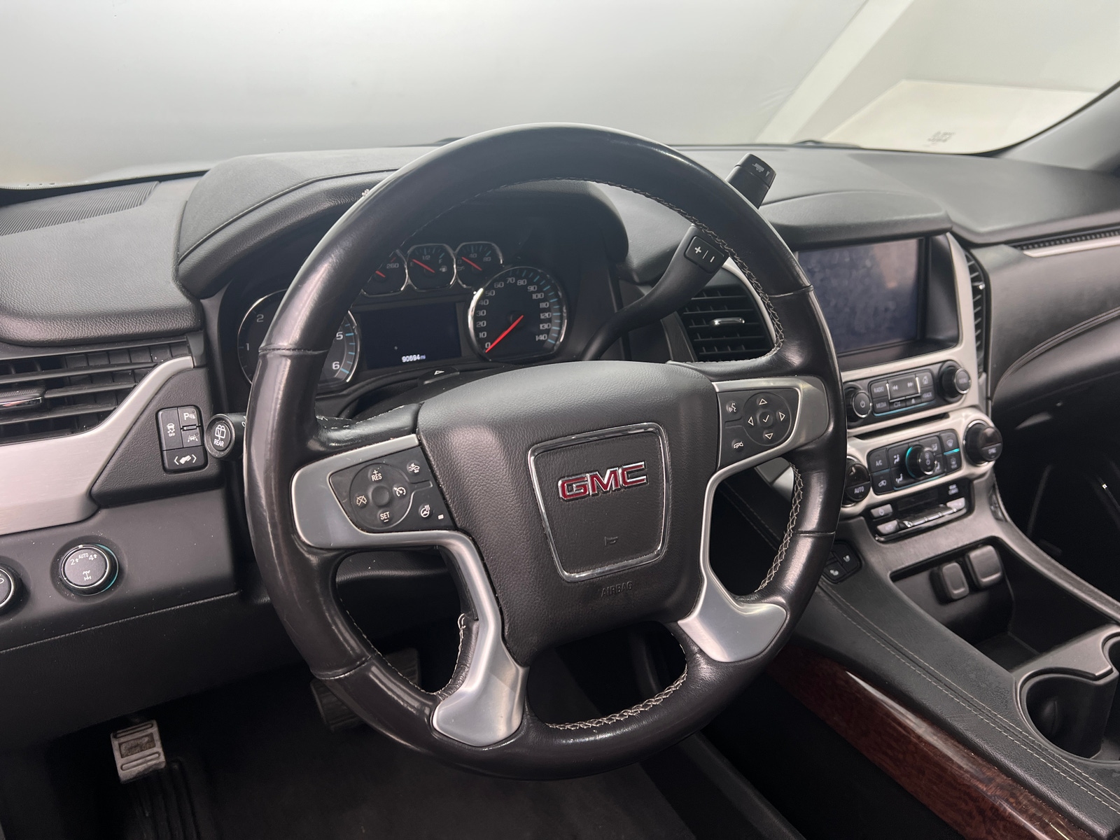 Thumbnail: 2020 GMC Yukon - 4