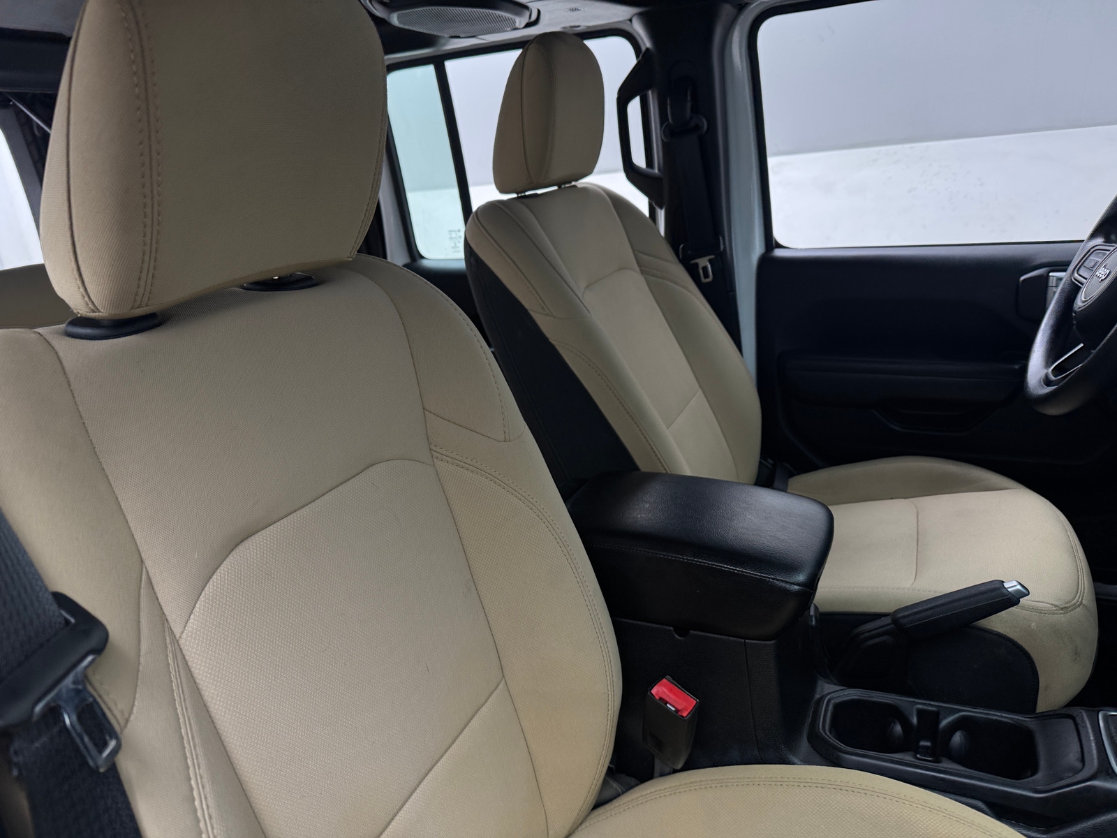 Thumbnail: 2018 Jeep Wrangler - 2