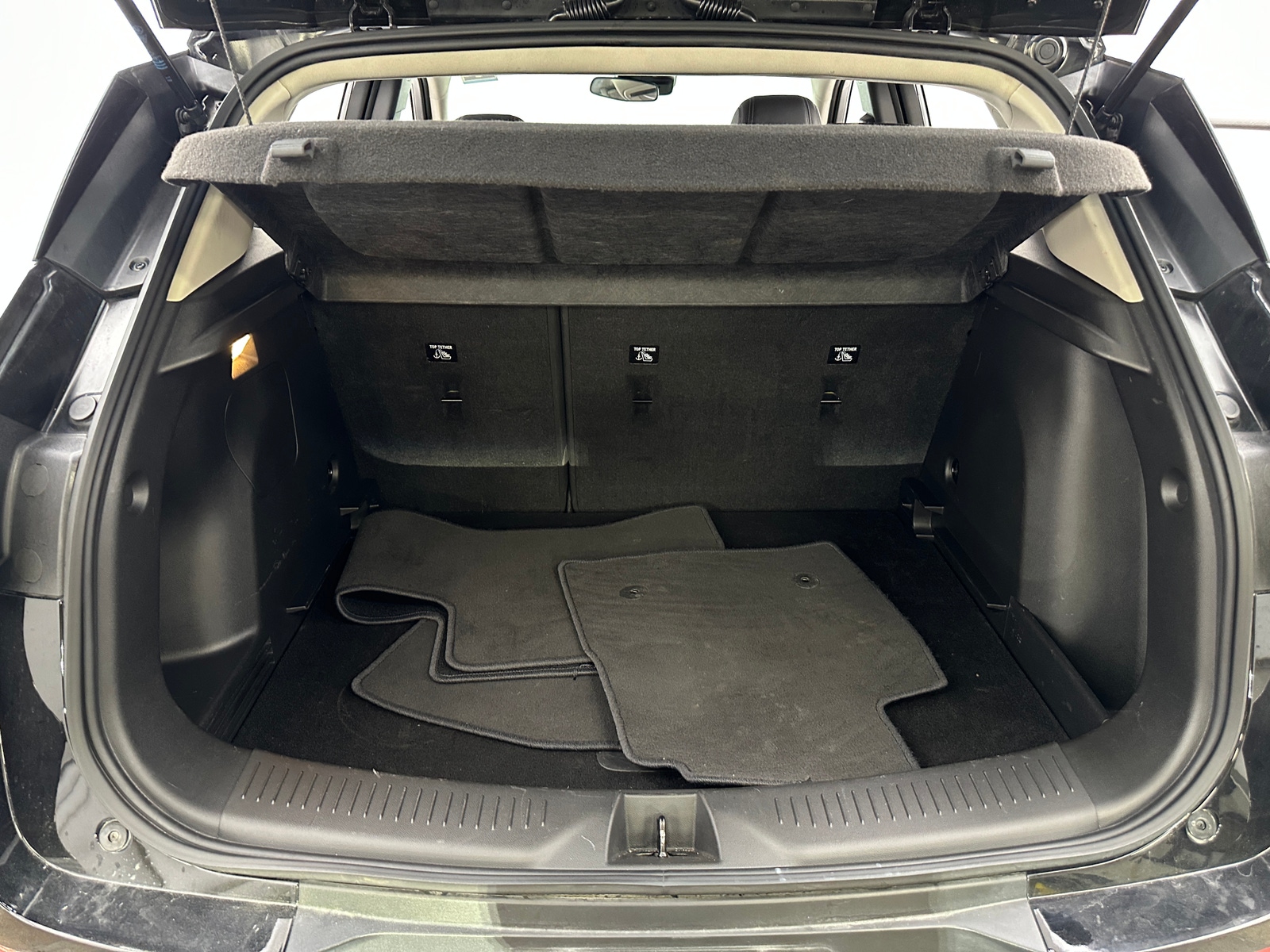 Thumbnail: 2023 Buick Encore GX - 6