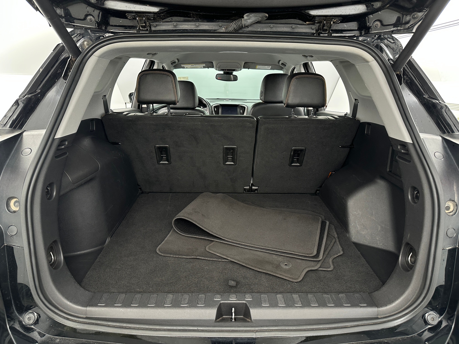 Thumbnail: 2024 GMC Terrain - 6