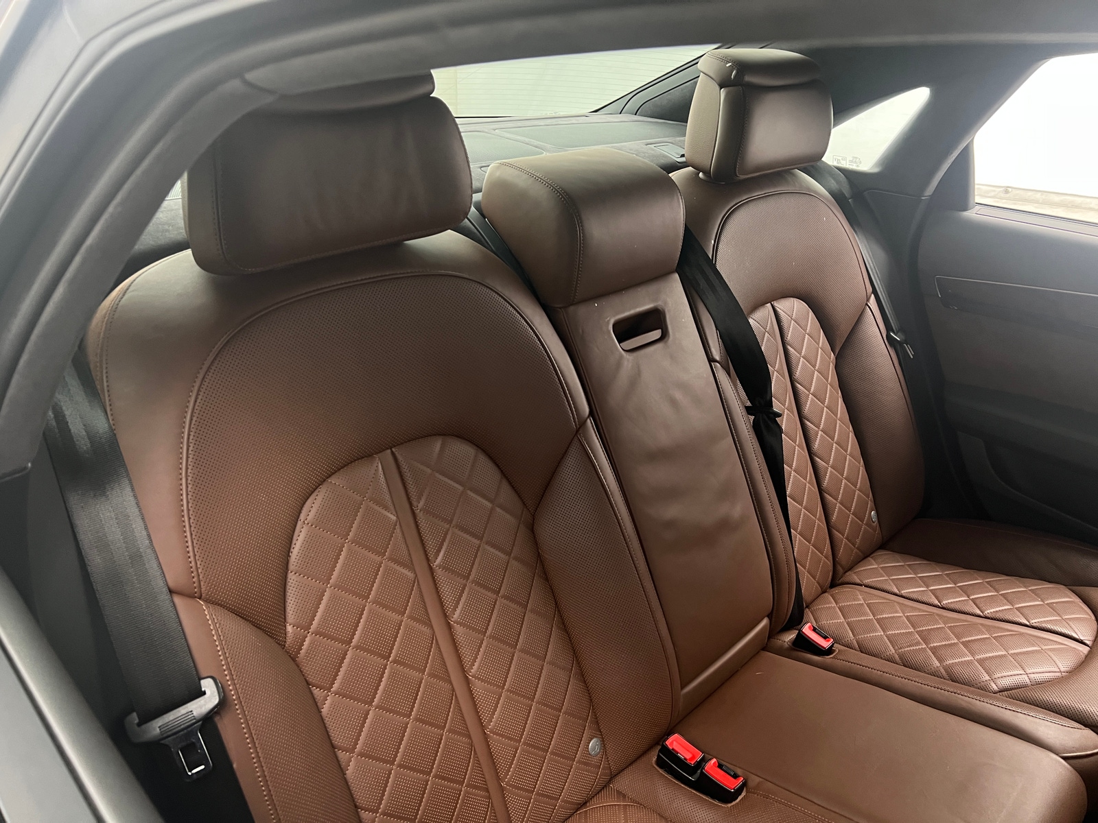 Thumbnail: 2014 Audi A8 - 5