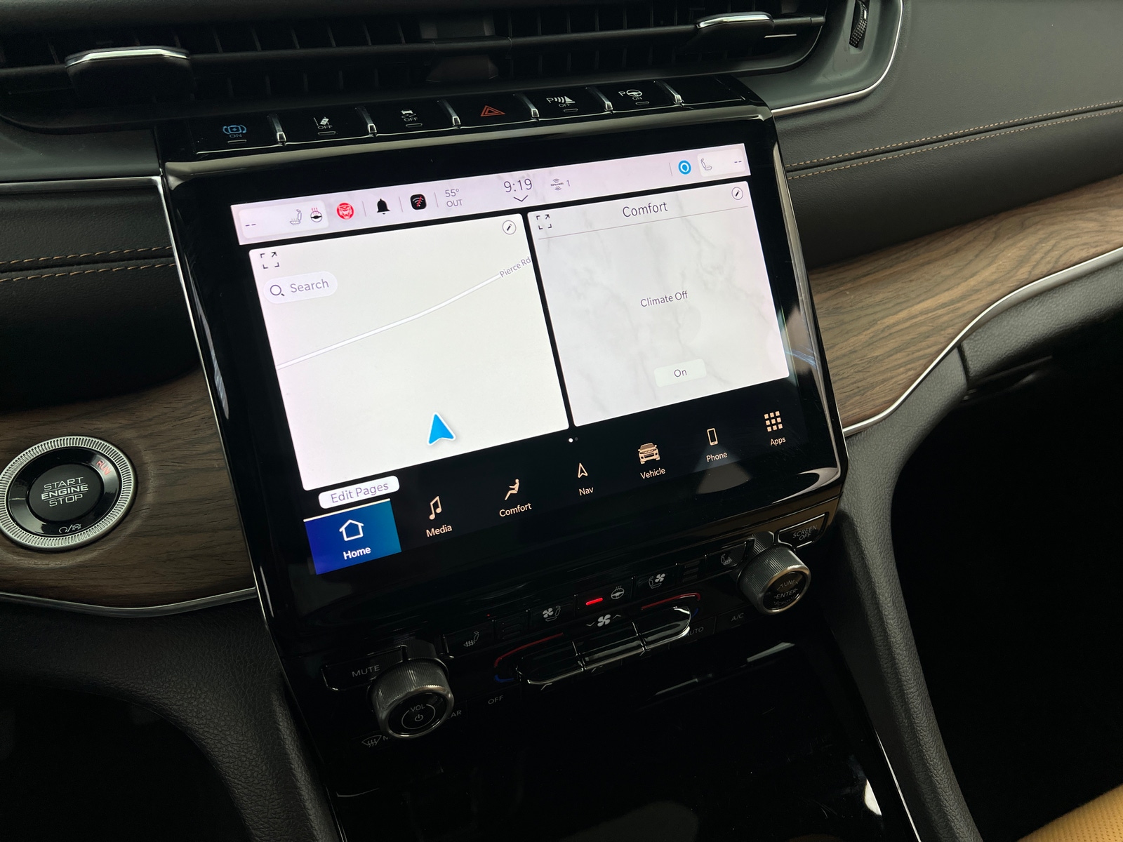 Thumbnail: 2023 Jeep Grand Cherokee - 3