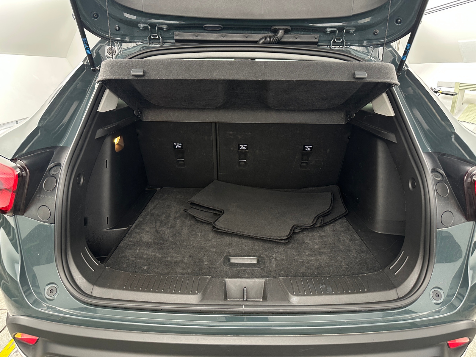 Thumbnail: 2025 Chevrolet Trax - 7