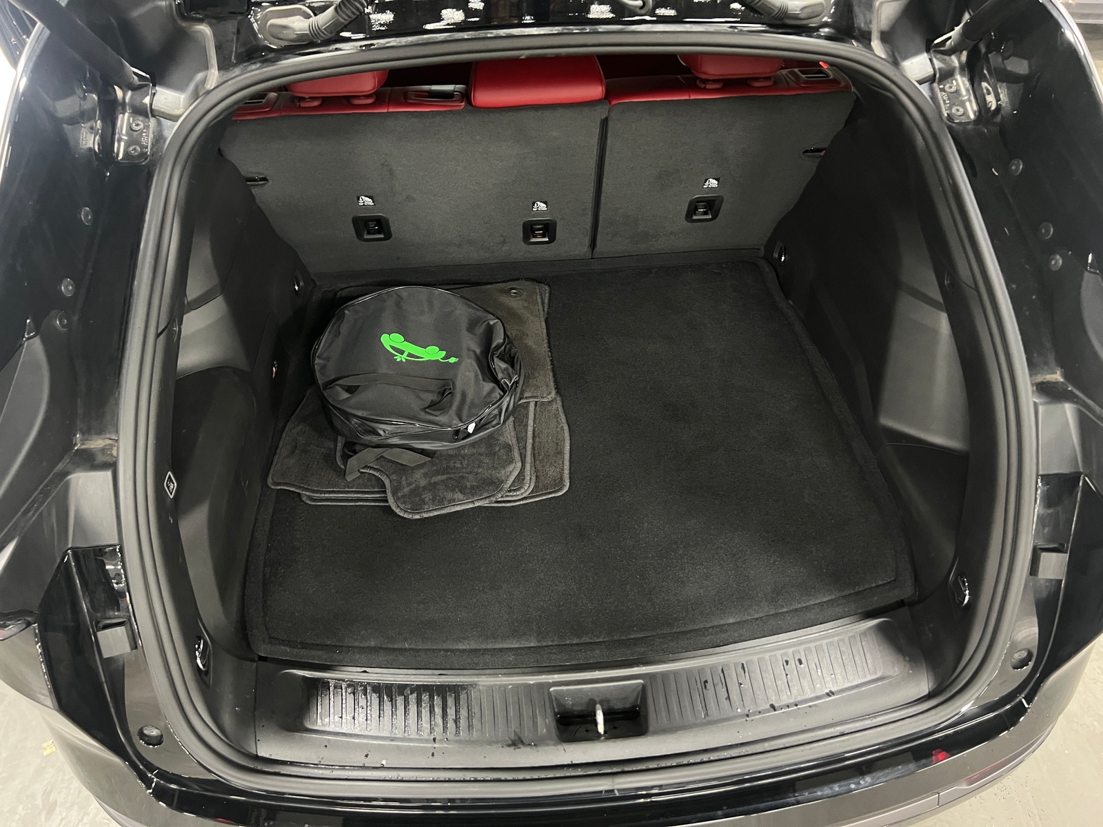 Thumbnail: 2024 Jeep Wagoneer S - 6