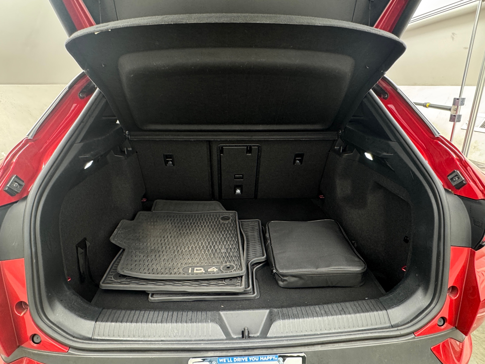 Thumbnail: 2021 Volkswagen ID.4 - 6