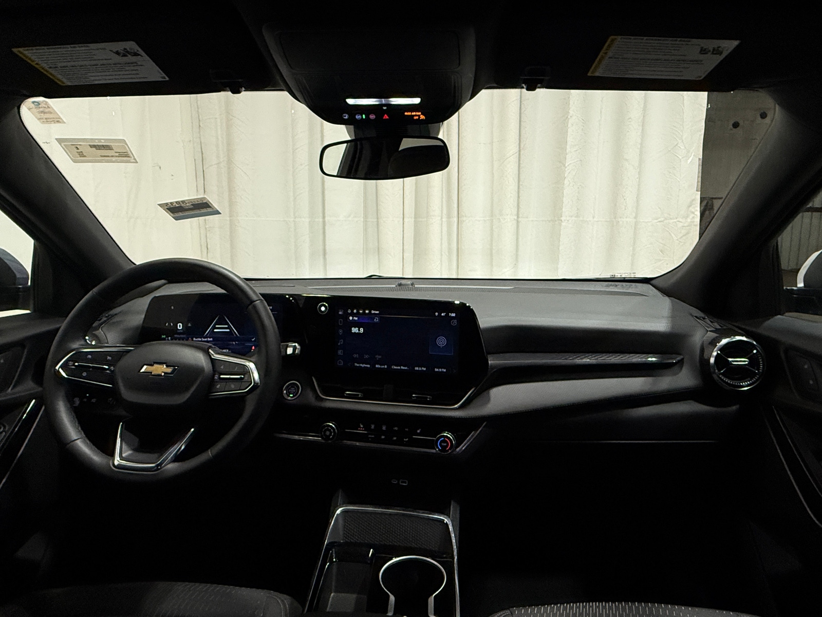 Thumbnail: 2025 Chevrolet Equinox - 3