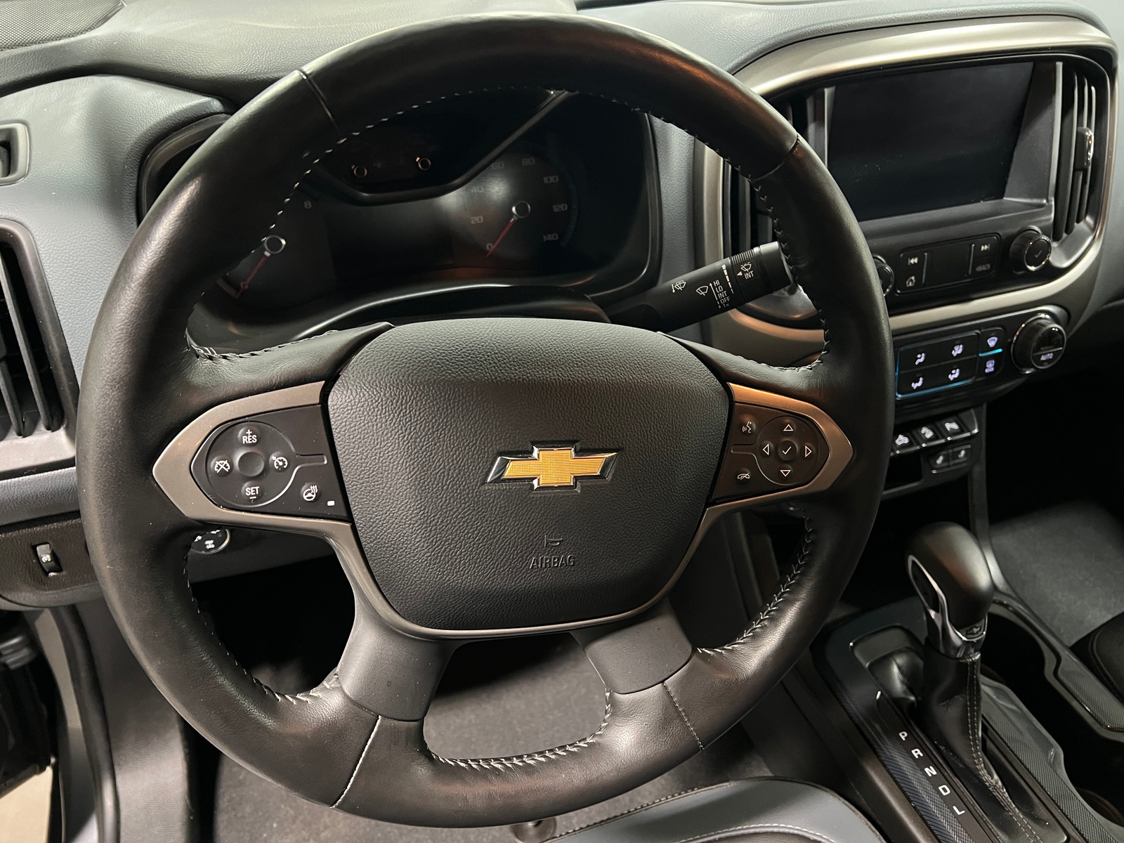 Thumbnail: 2022 Chevrolet Colorado - 5