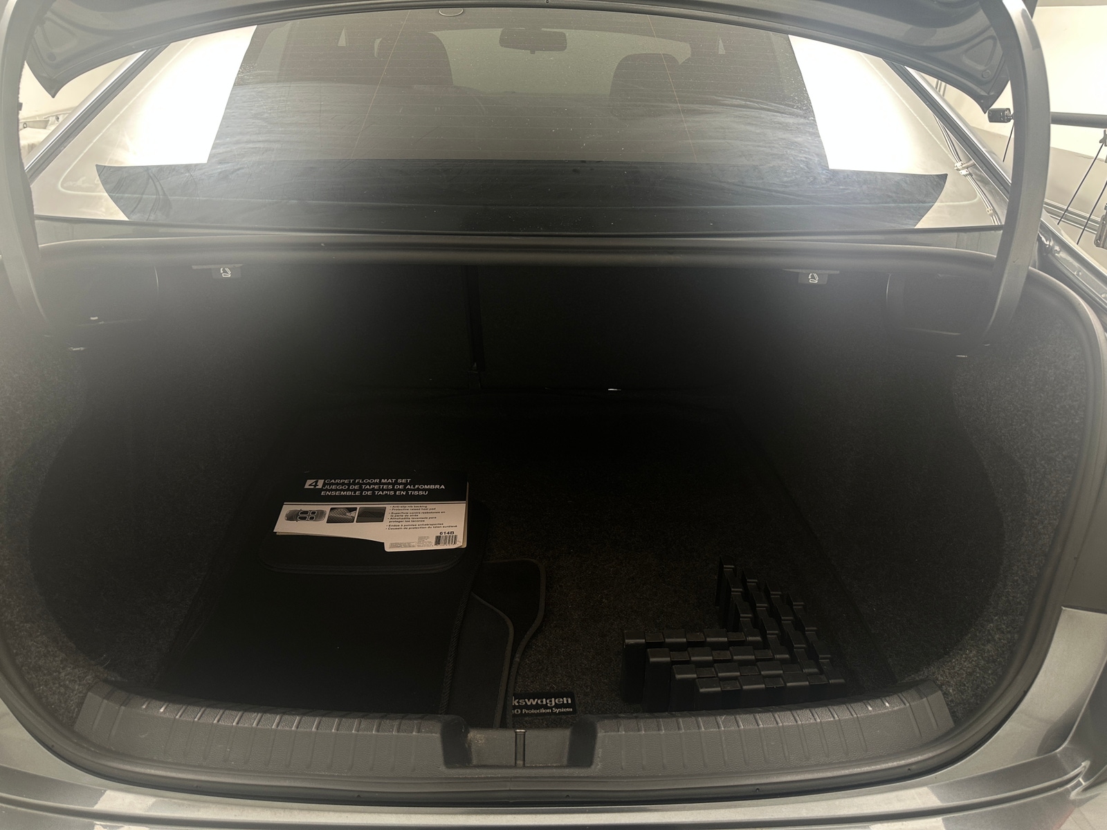 Thumbnail: 2019 Volkswagen Jetta - 6