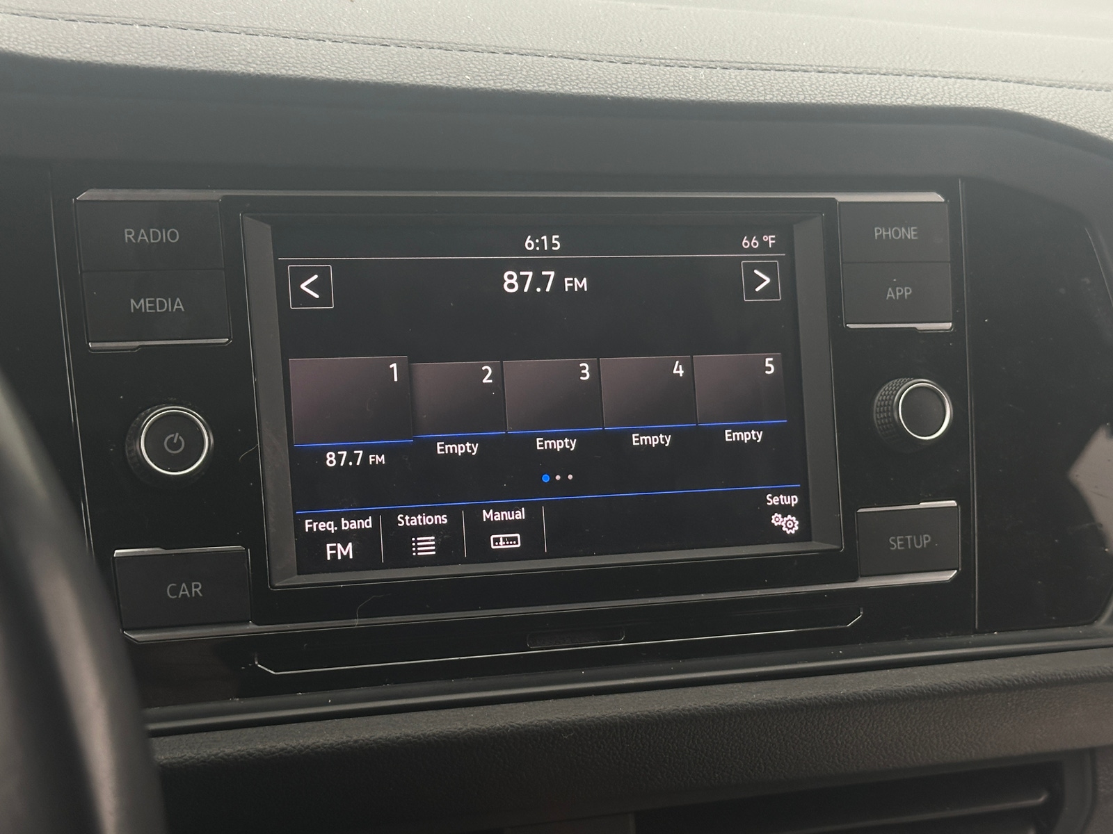 Thumbnail: 2019 Volkswagen Jetta - 3