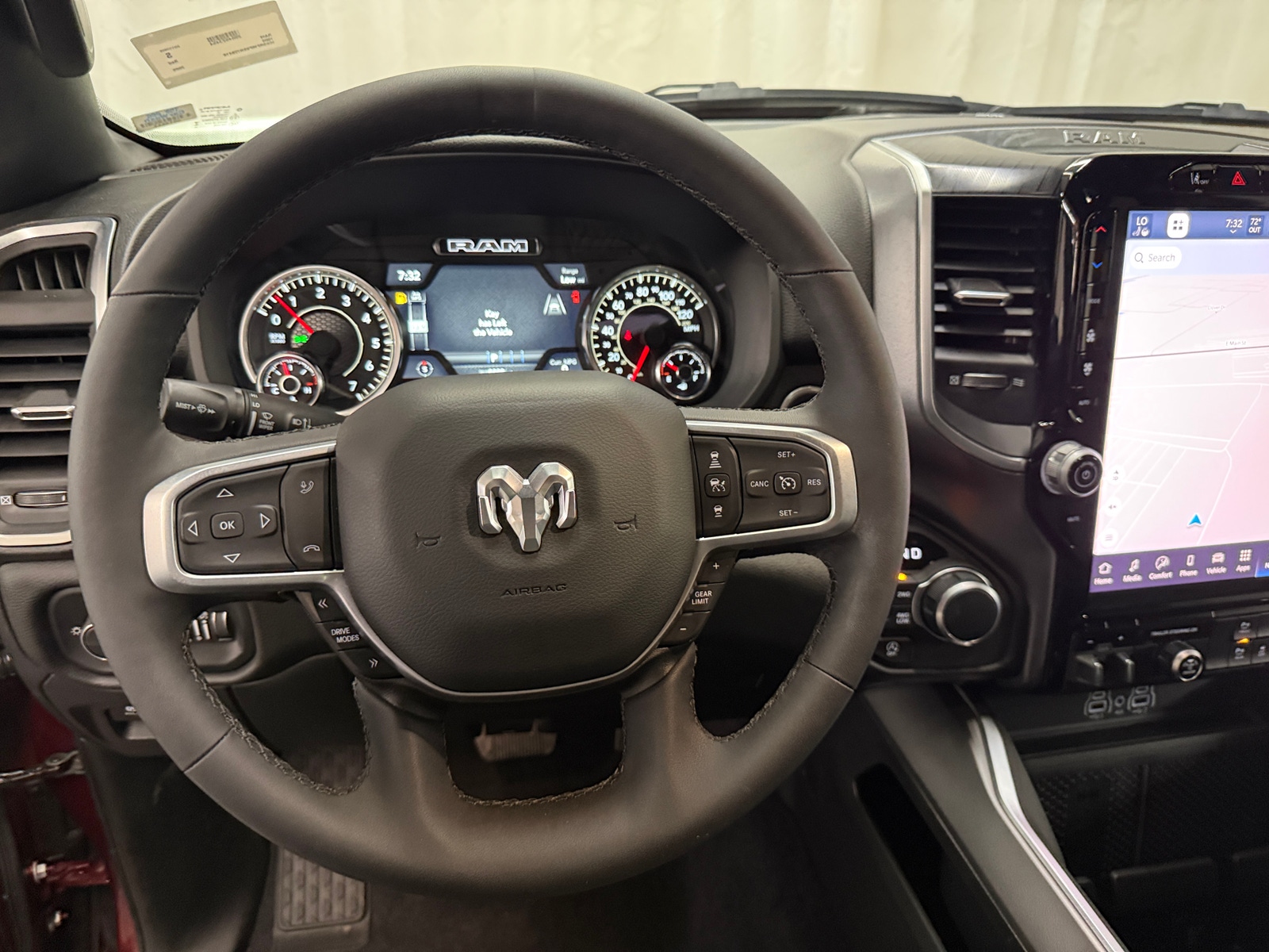 Thumbnail: 2025 RAM 1500 - 5