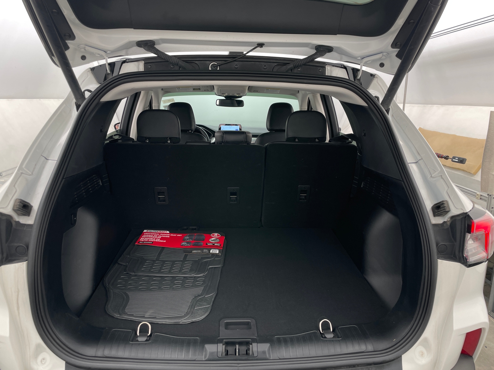 Thumbnail: 2021 Ford Escape - 6