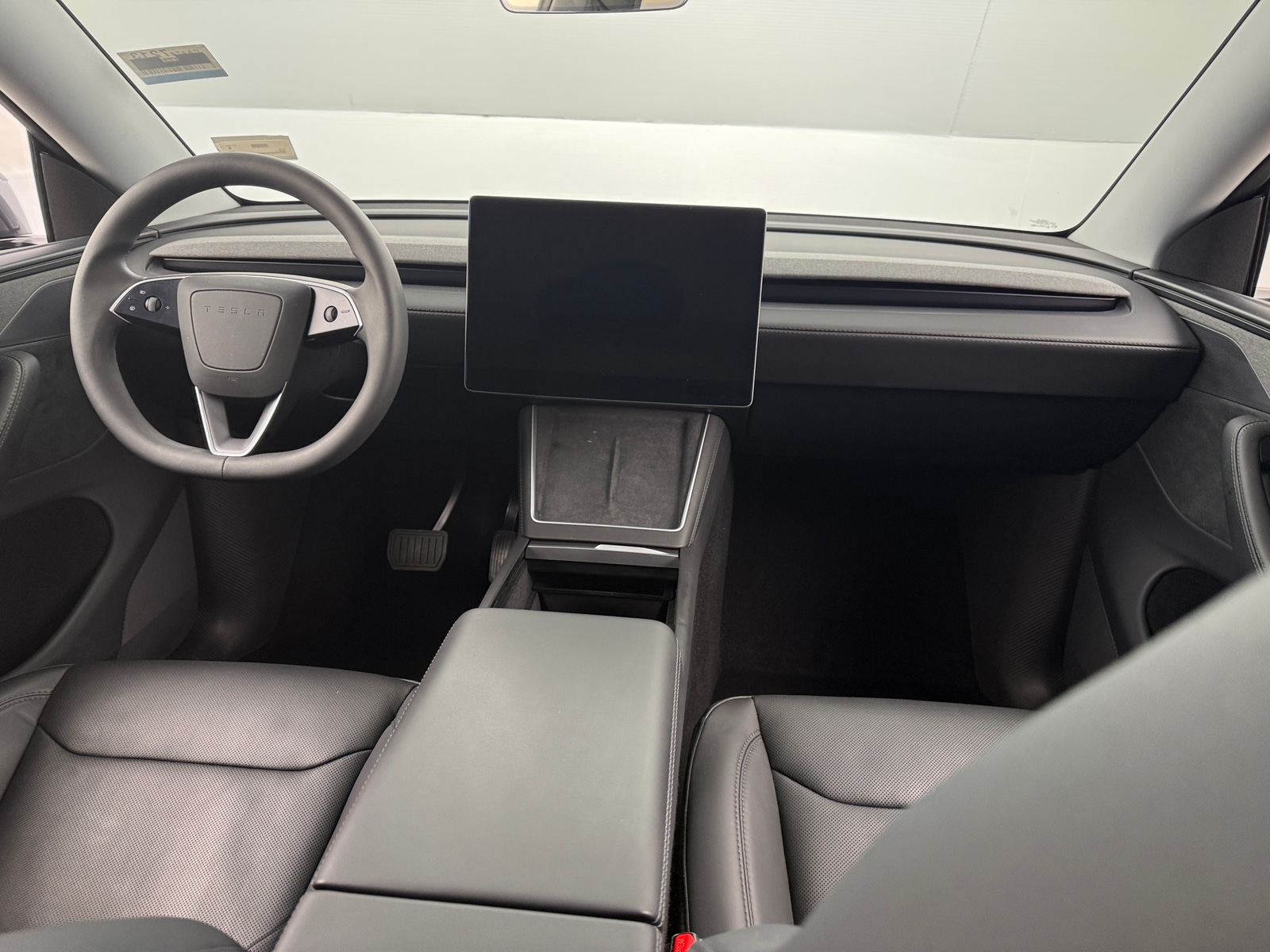 Thumbnail: 2026 Tesla Model Y - 2