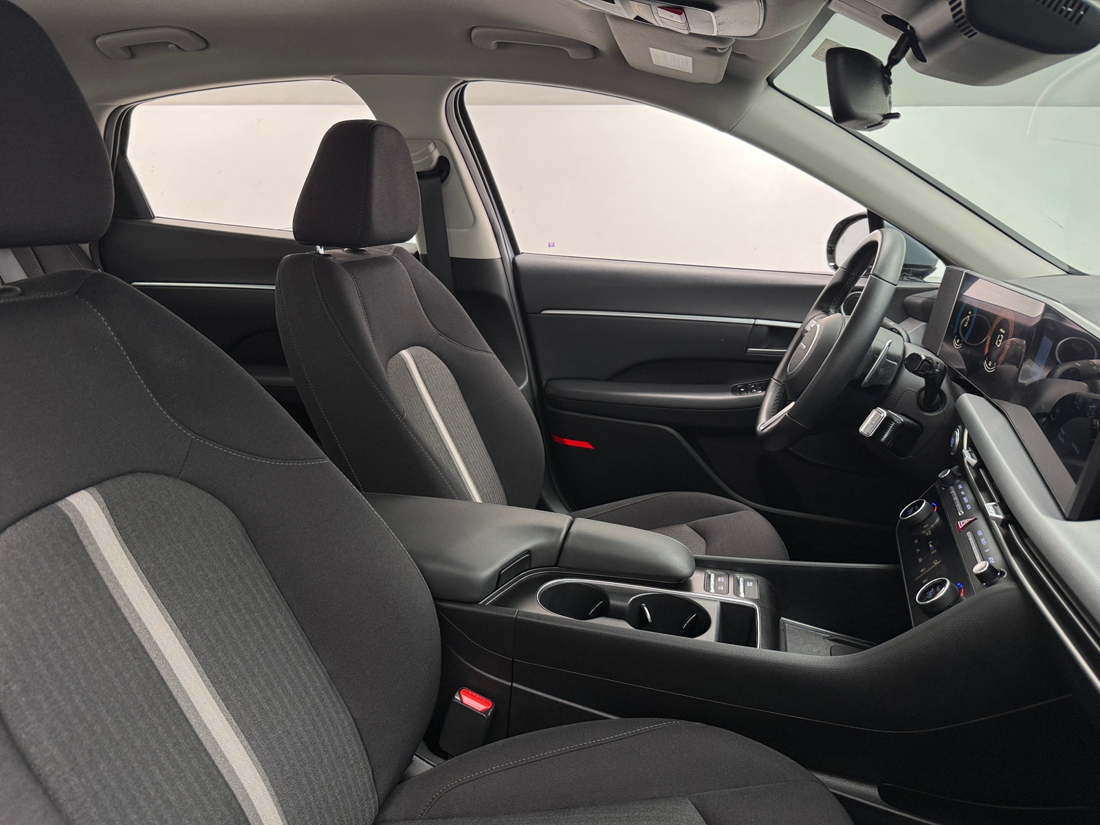 Thumbnail: 2025 Hyundai Sonata - 2