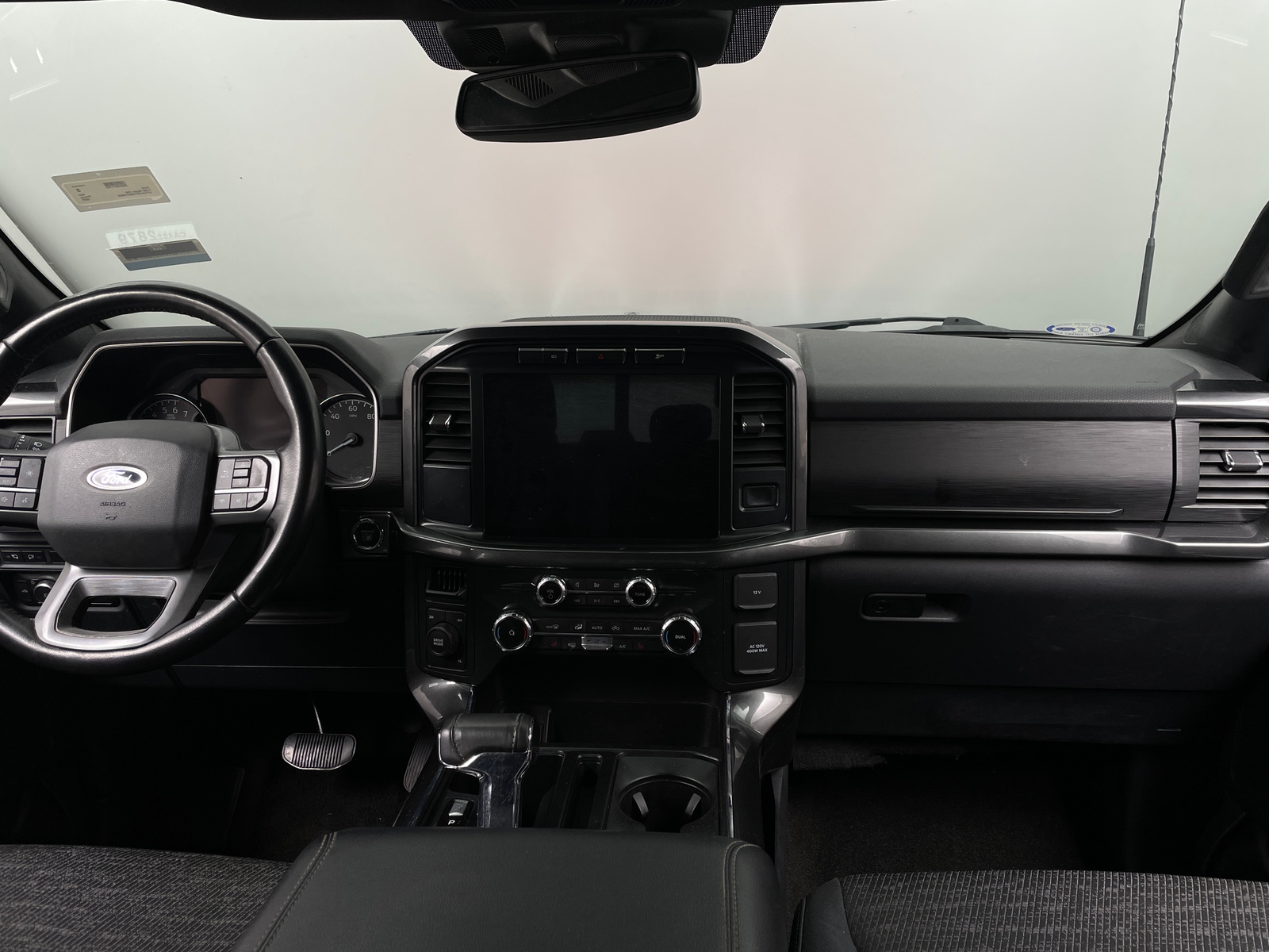 Thumbnail: 2022 Ford Econoline - 3