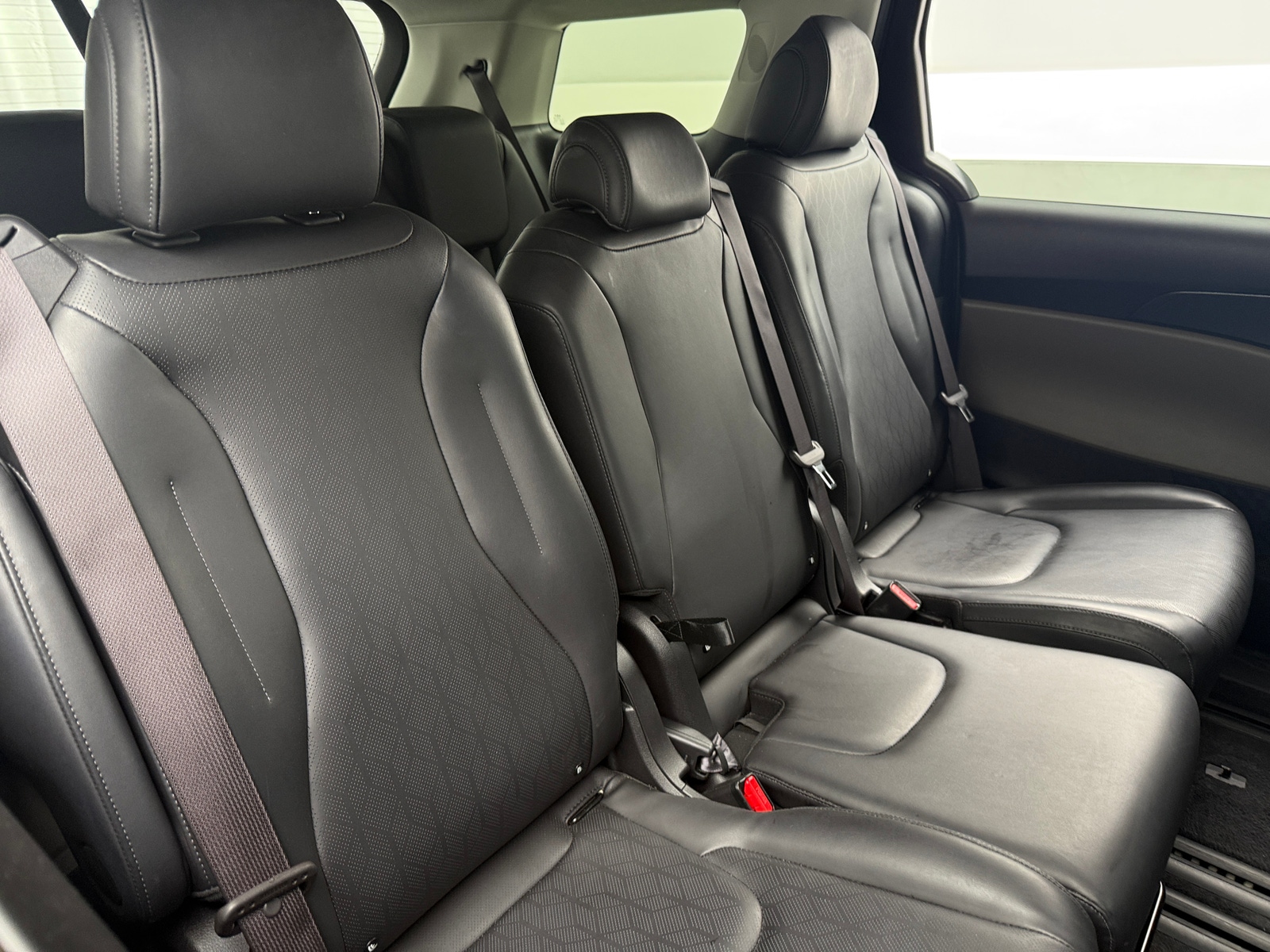 Thumbnail: 2025 Kia Carnival - 5