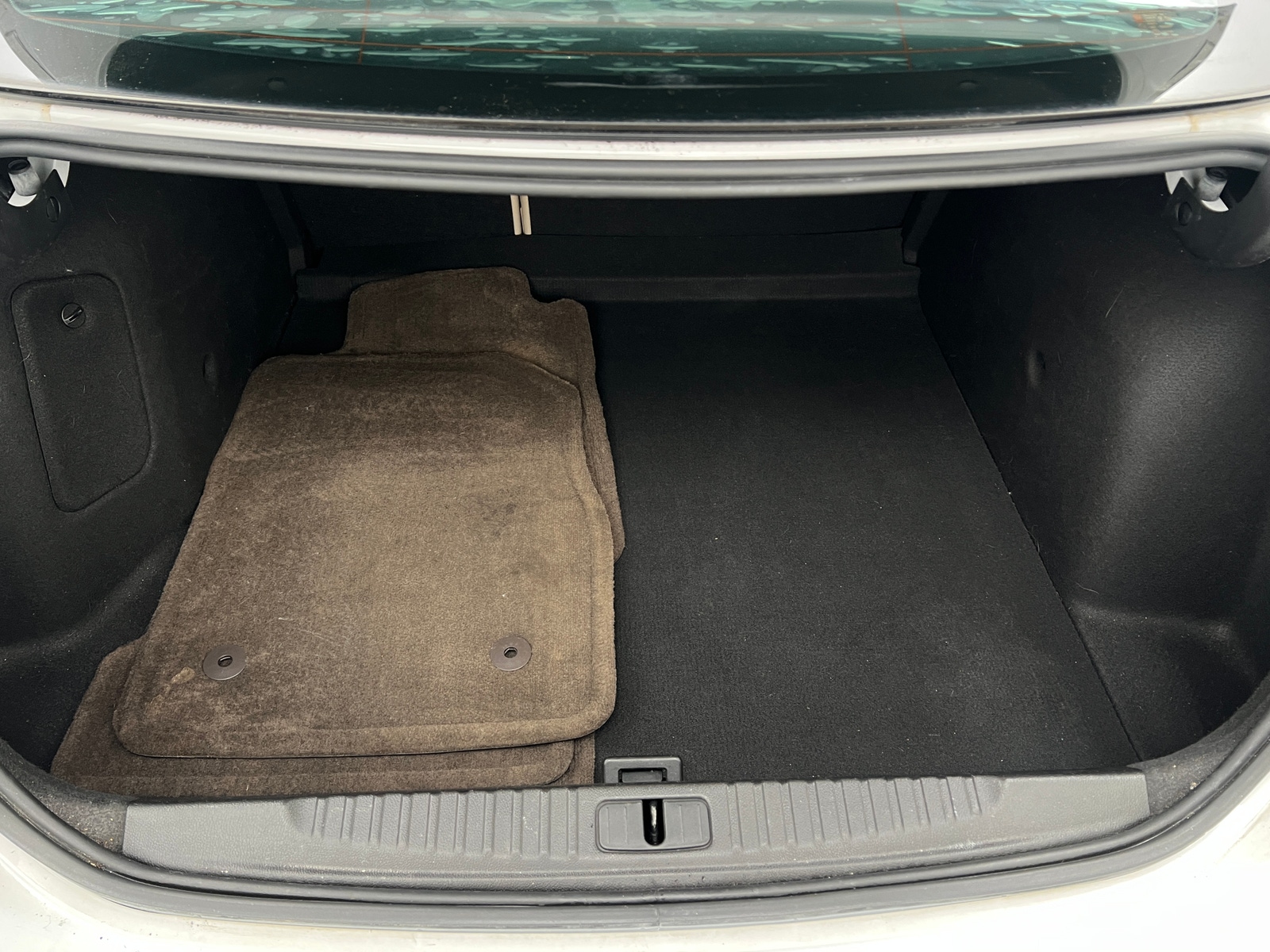 Thumbnail: 2014 Buick Verano - 7