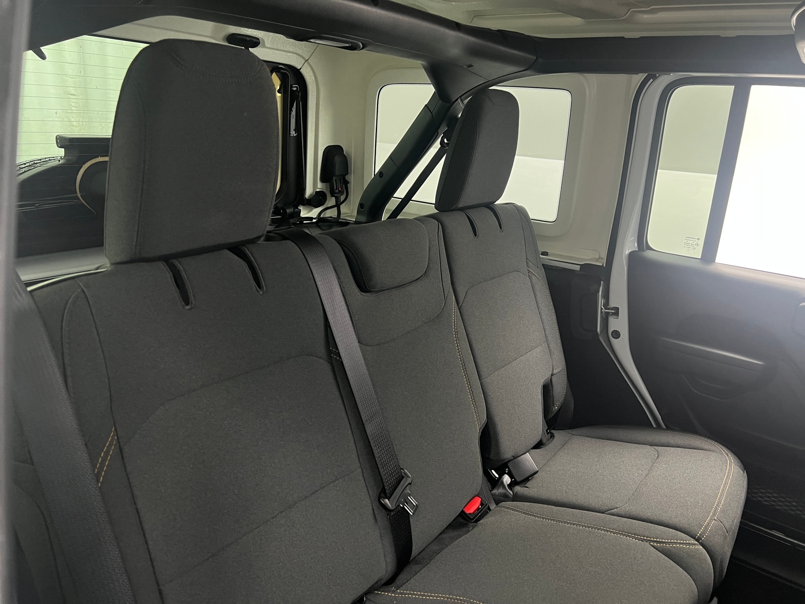 Thumbnail: 2025 Jeep Wrangler - 6