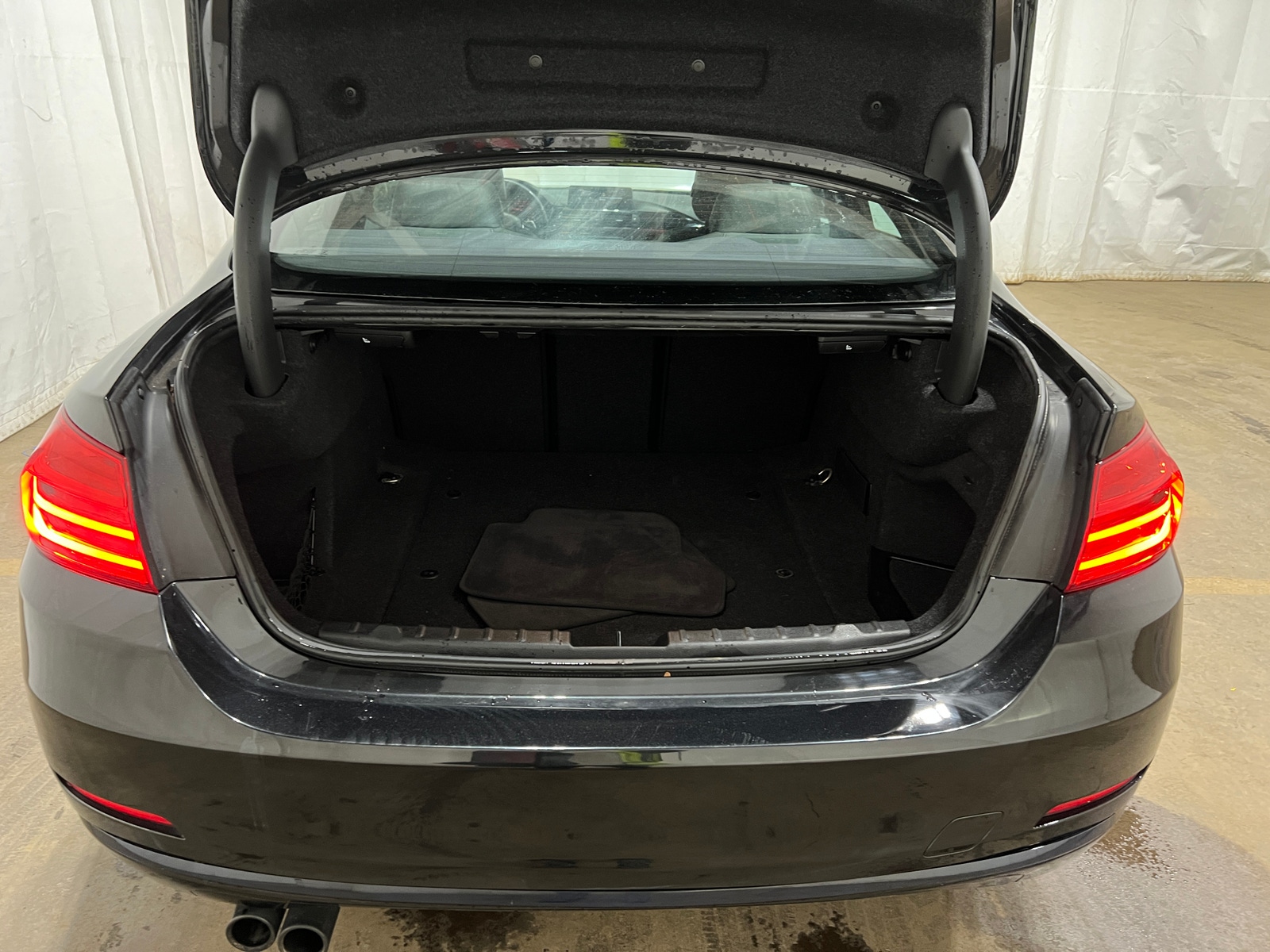 Thumbnail: 2014 BMW 4 Series - 4