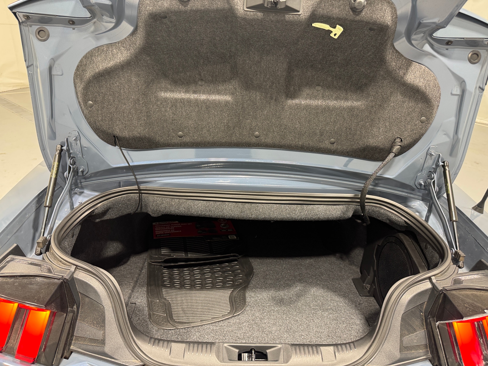 Thumbnail: 2025 Ford Mustang - 6