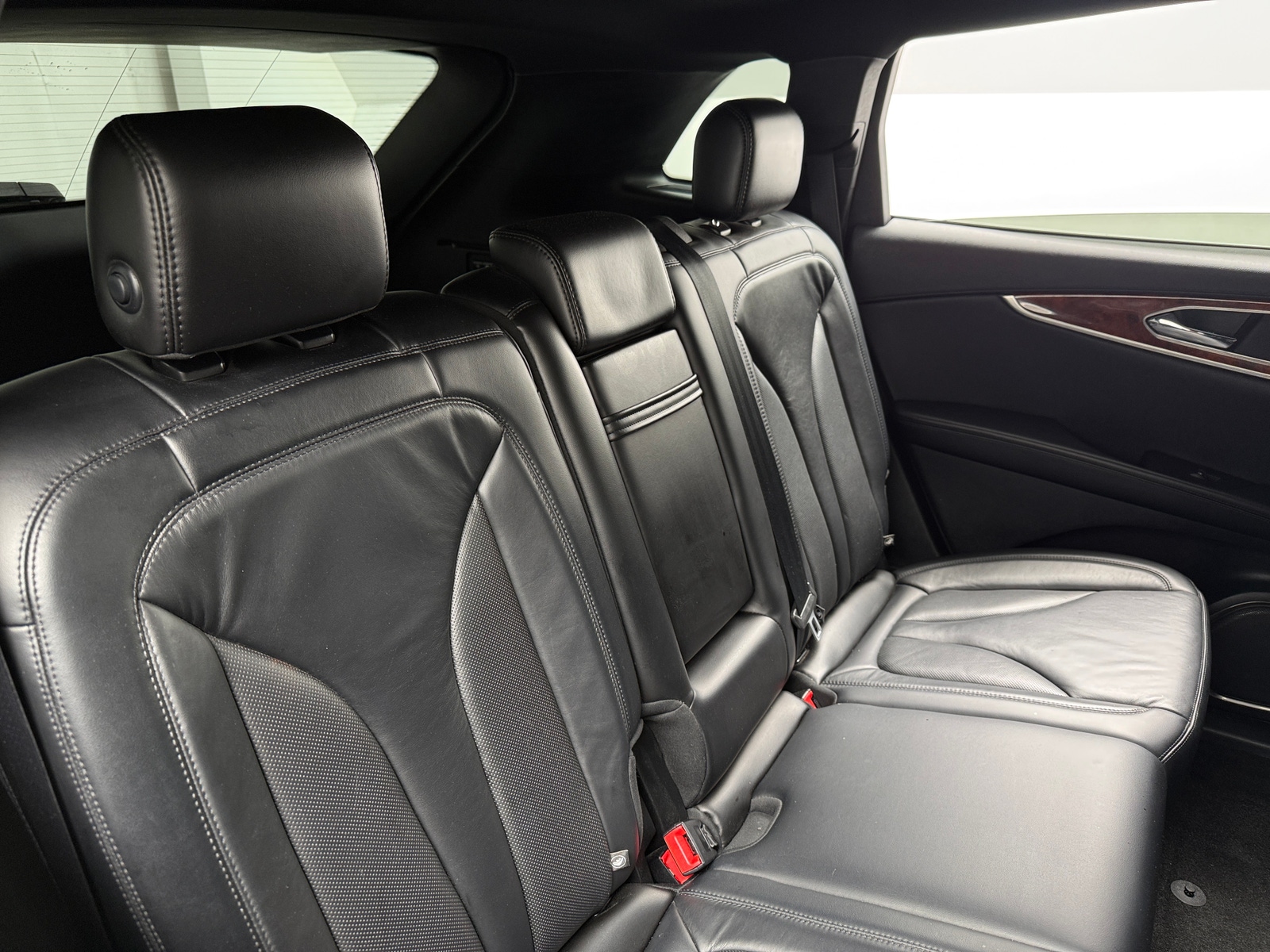 Thumbnail: 2019 Lincoln Nautilus - 5