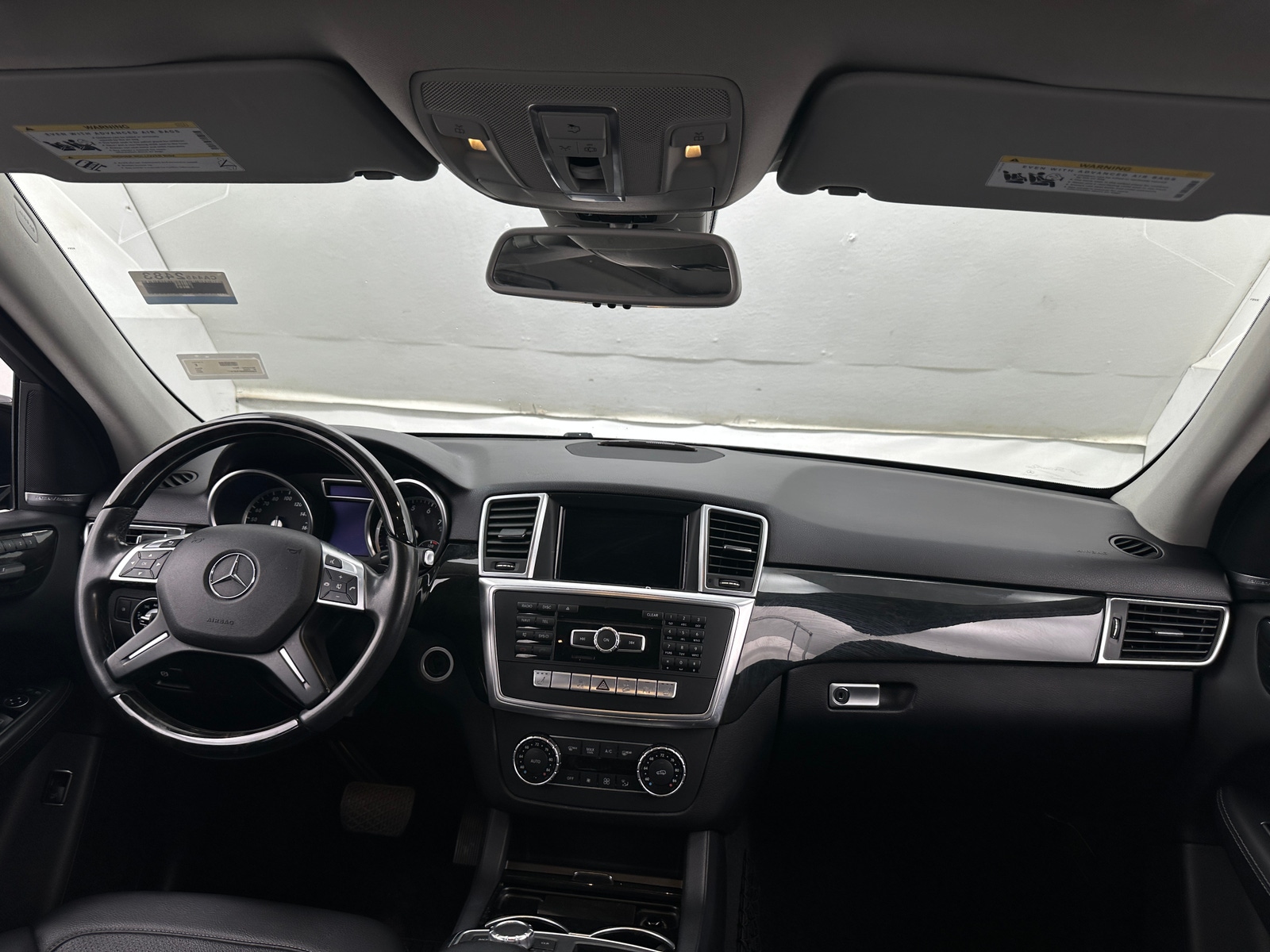 Thumbnail: 2015 Mercedes-Benz M-Class - 3