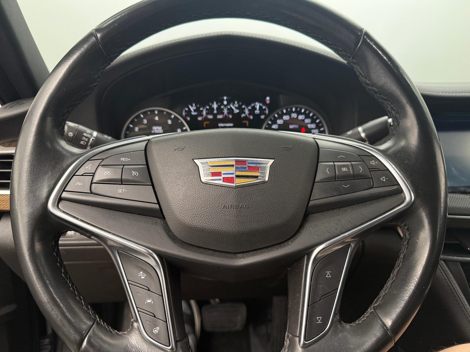 Thumbnail: 2018 Cadillac CT6 - 4