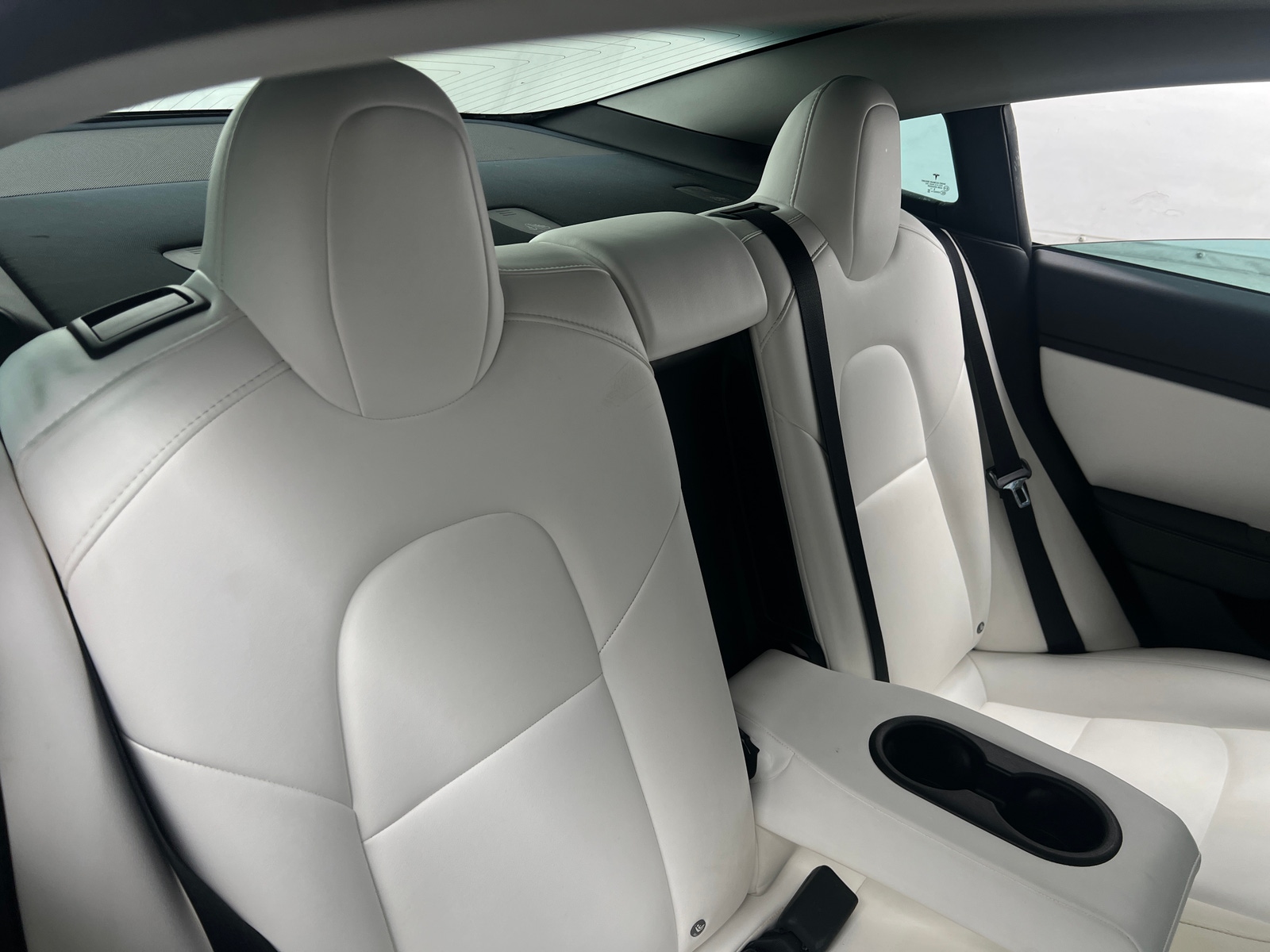 Thumbnail: 2019 Tesla Model 3 - 5